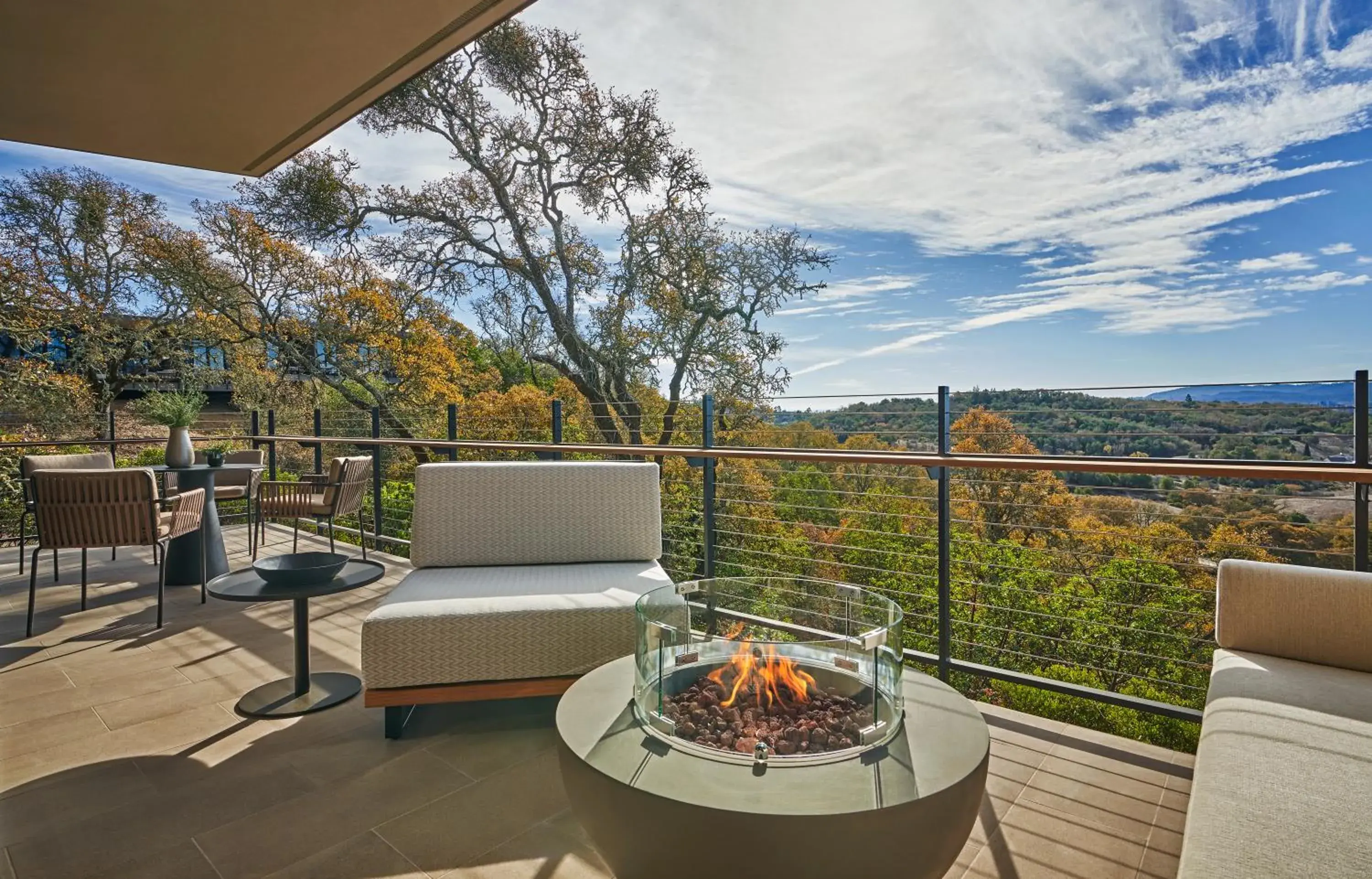 Suite with Mountain View in Montage Healdsburg Suite with Mountain View in Montage Healdsburg