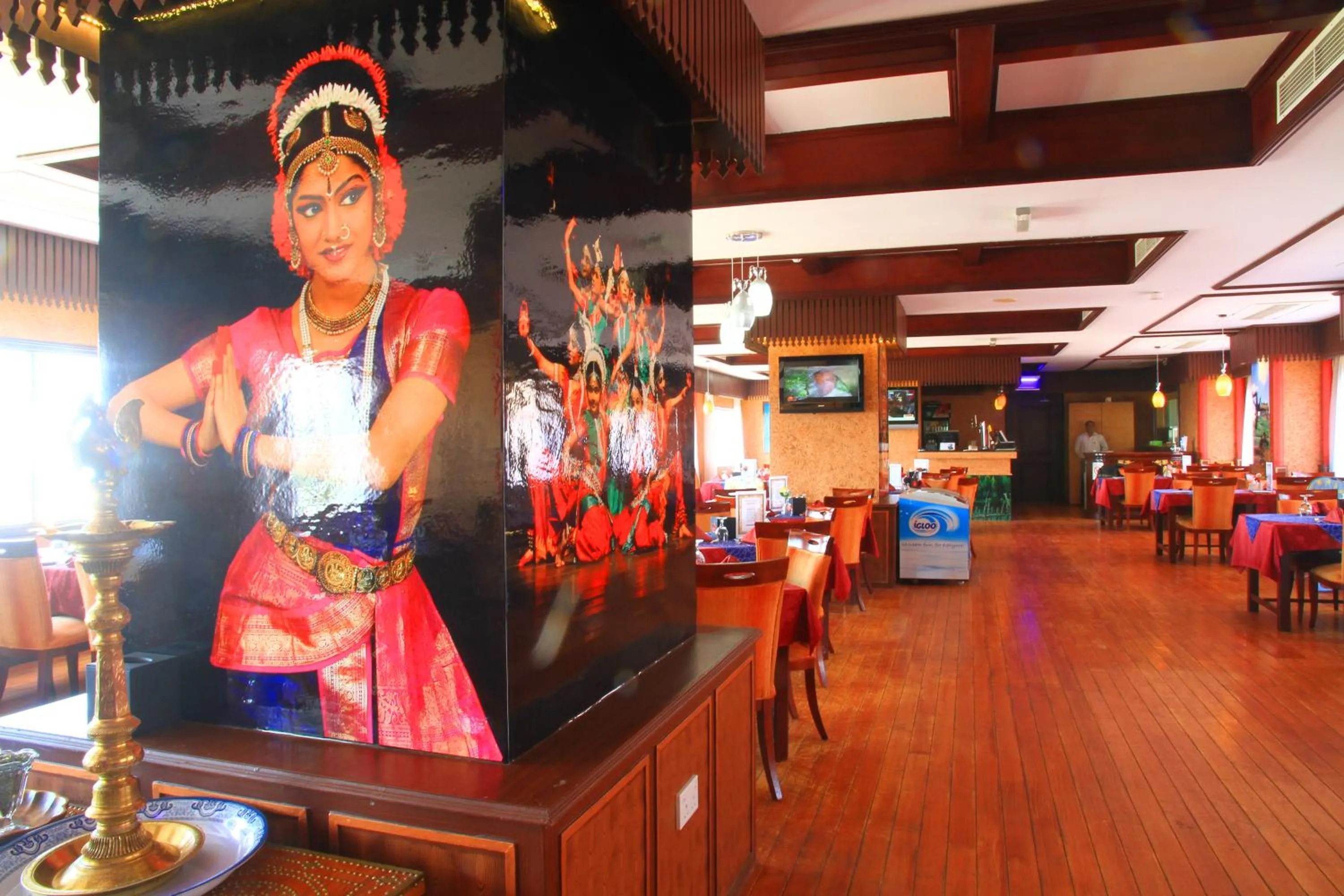 Restaurant/places to eat in Ramee Guestline Hotel