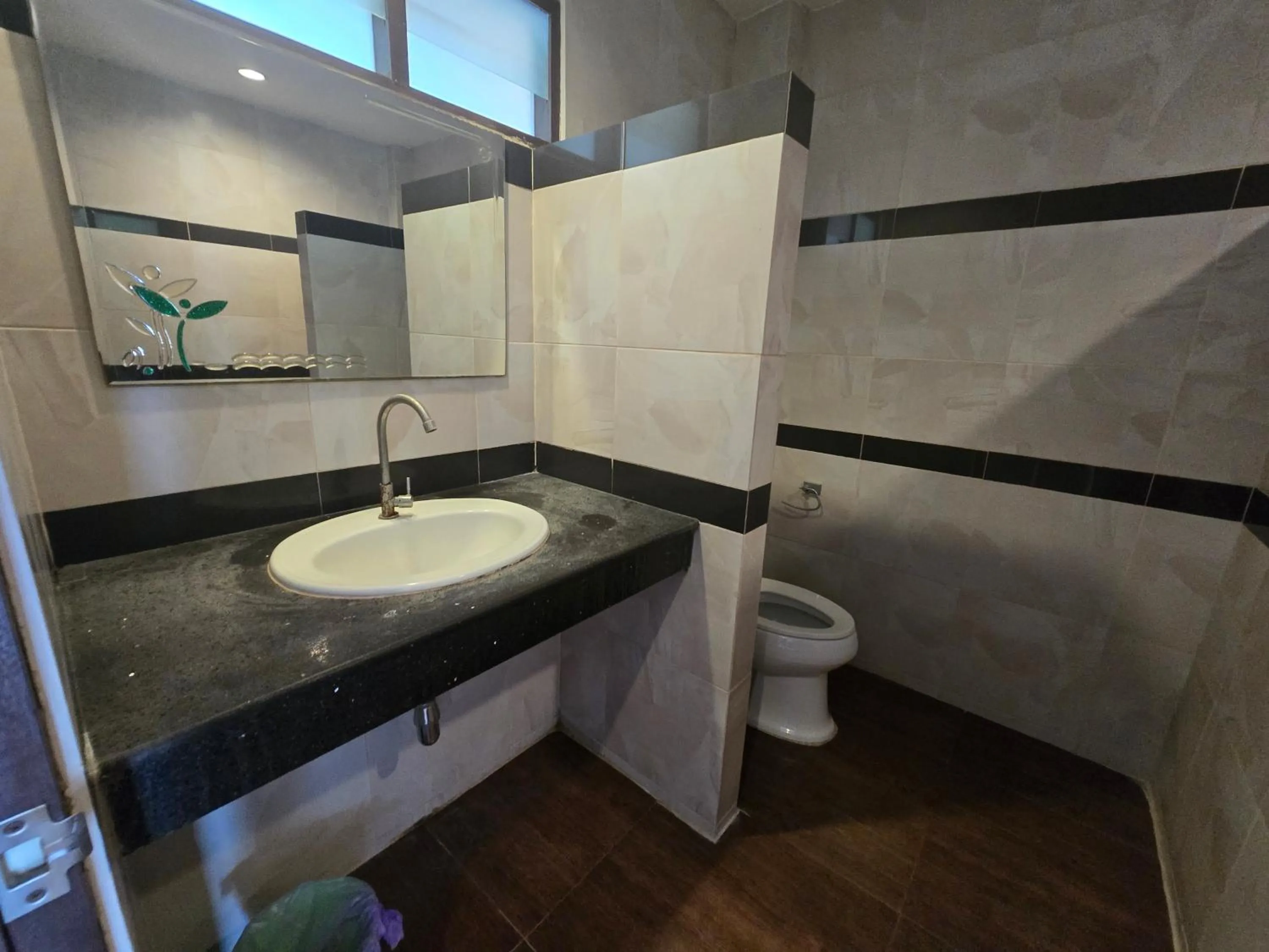 Toilet in H&Y Chaweng