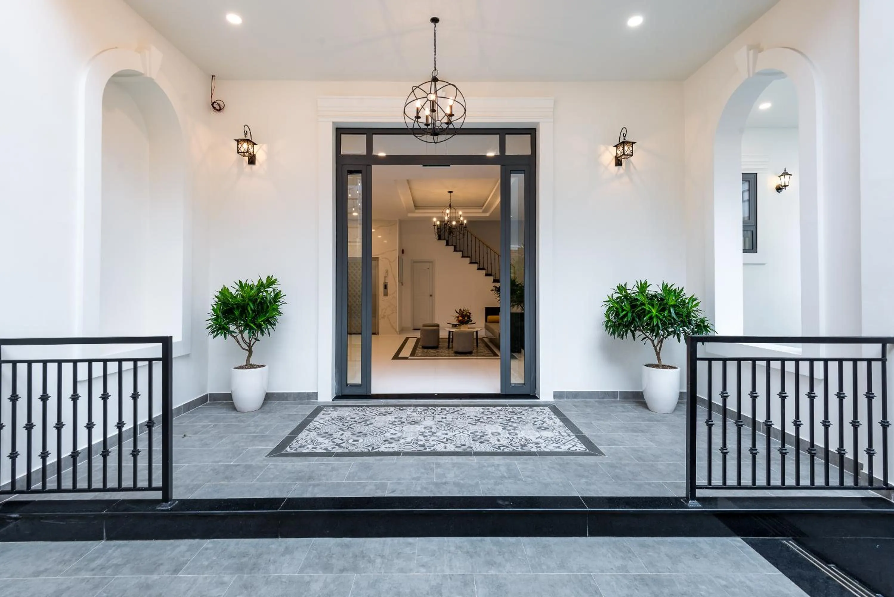 Lobby or reception in Cozrum Homes The Gallery Residence