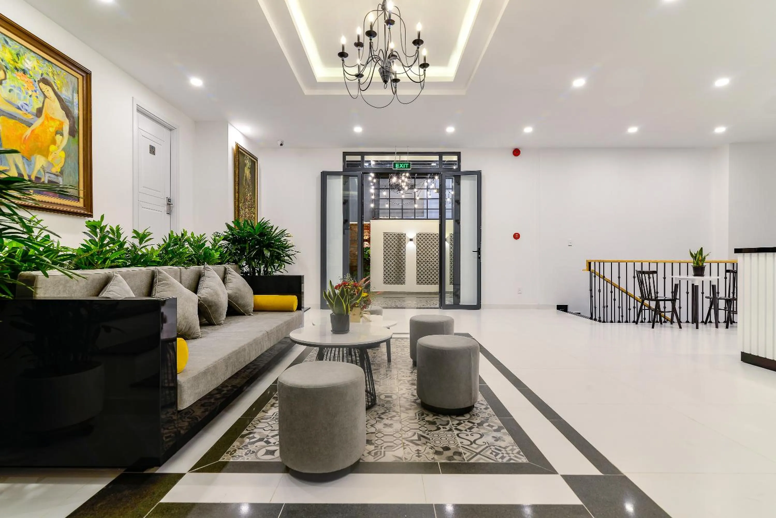 Lobby or reception in Cozrum Homes The Gallery Residence