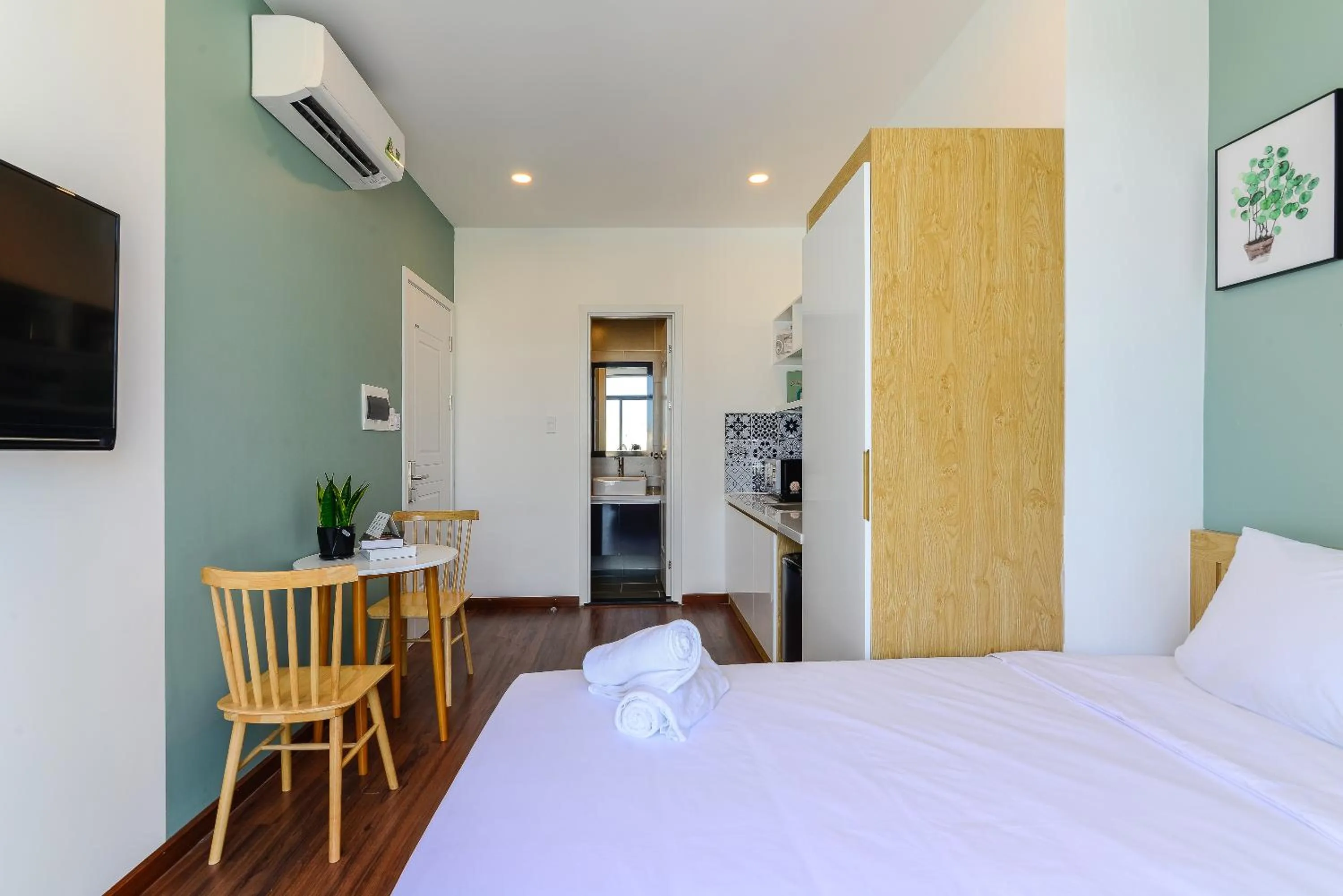 Bedroom, Bed in Cozrum Homes The Gallery Residence