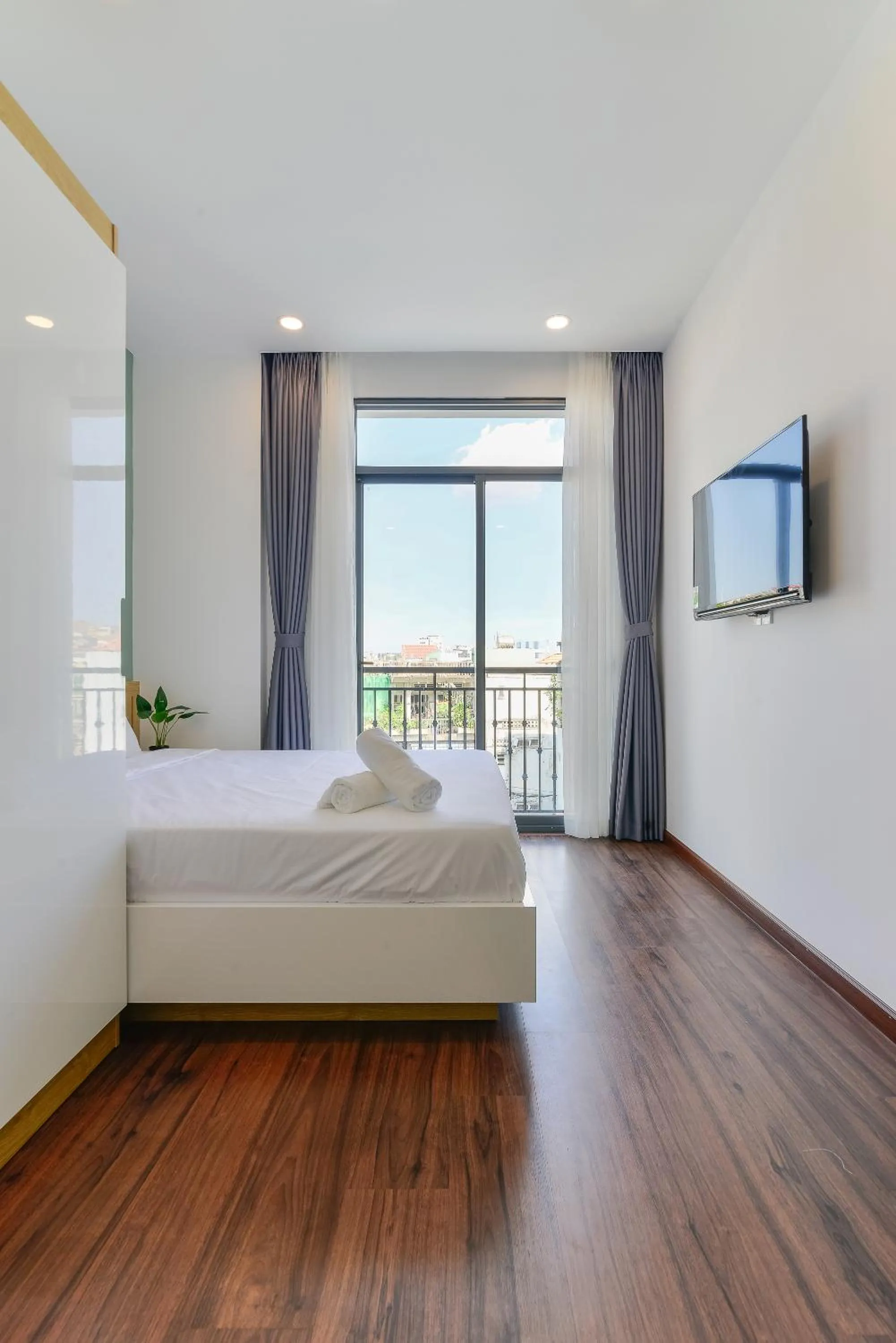 Bedroom, Bed in Cozrum Homes The Gallery Residence