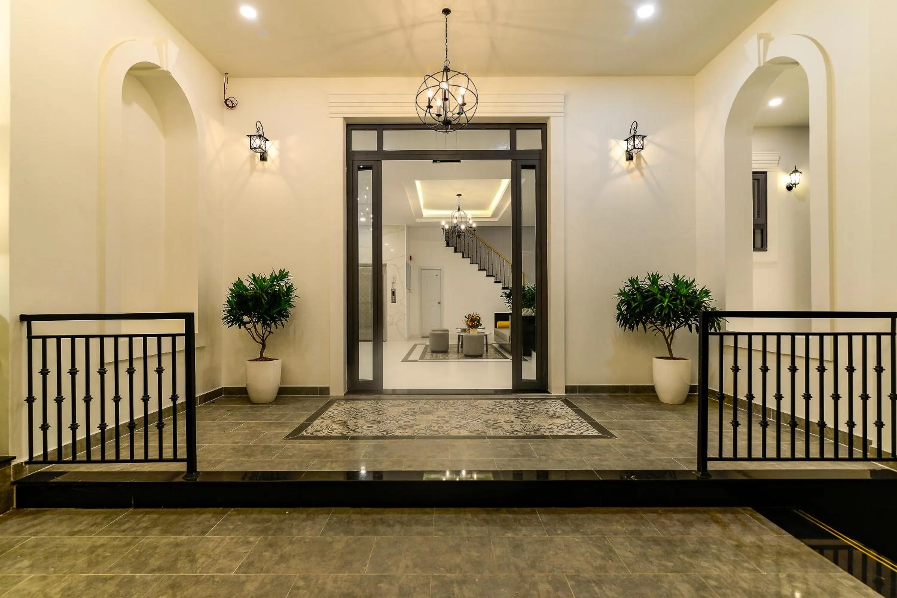 Facade/entrance in Cozrum Homes The Gallery Residence