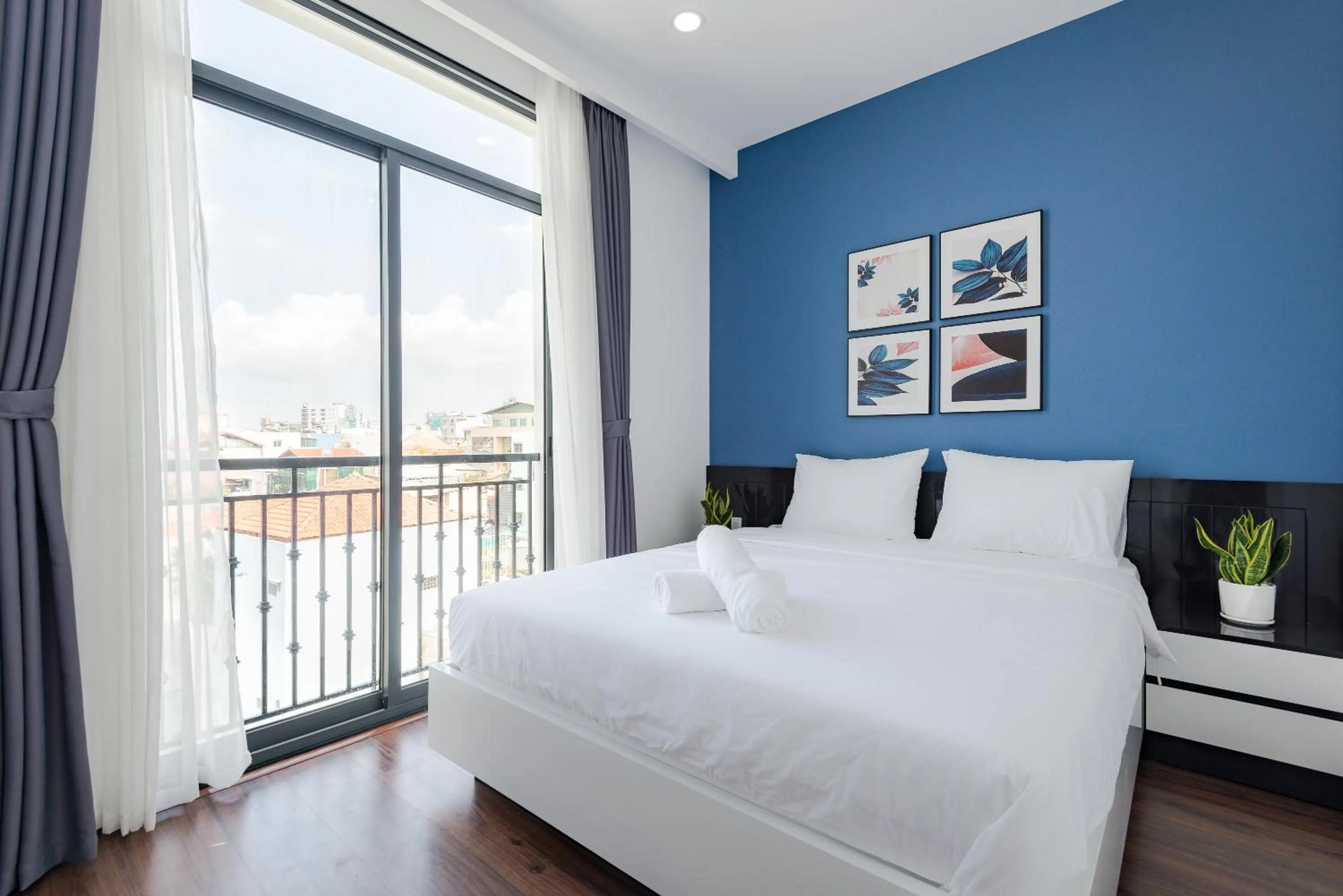 Bedroom, Bed in Cozrum Homes The Gallery Residence