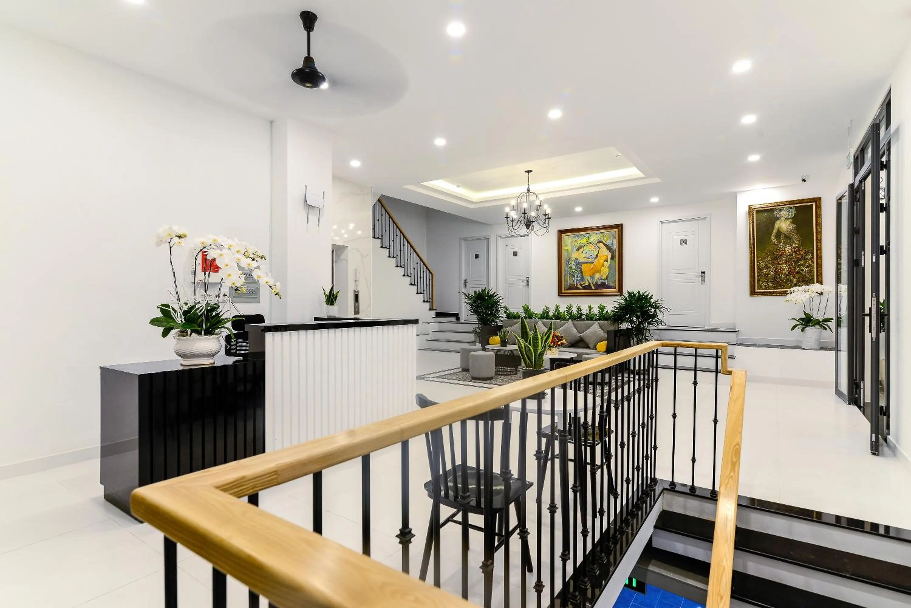 Lobby or reception in Cozrum Homes The Gallery Residence