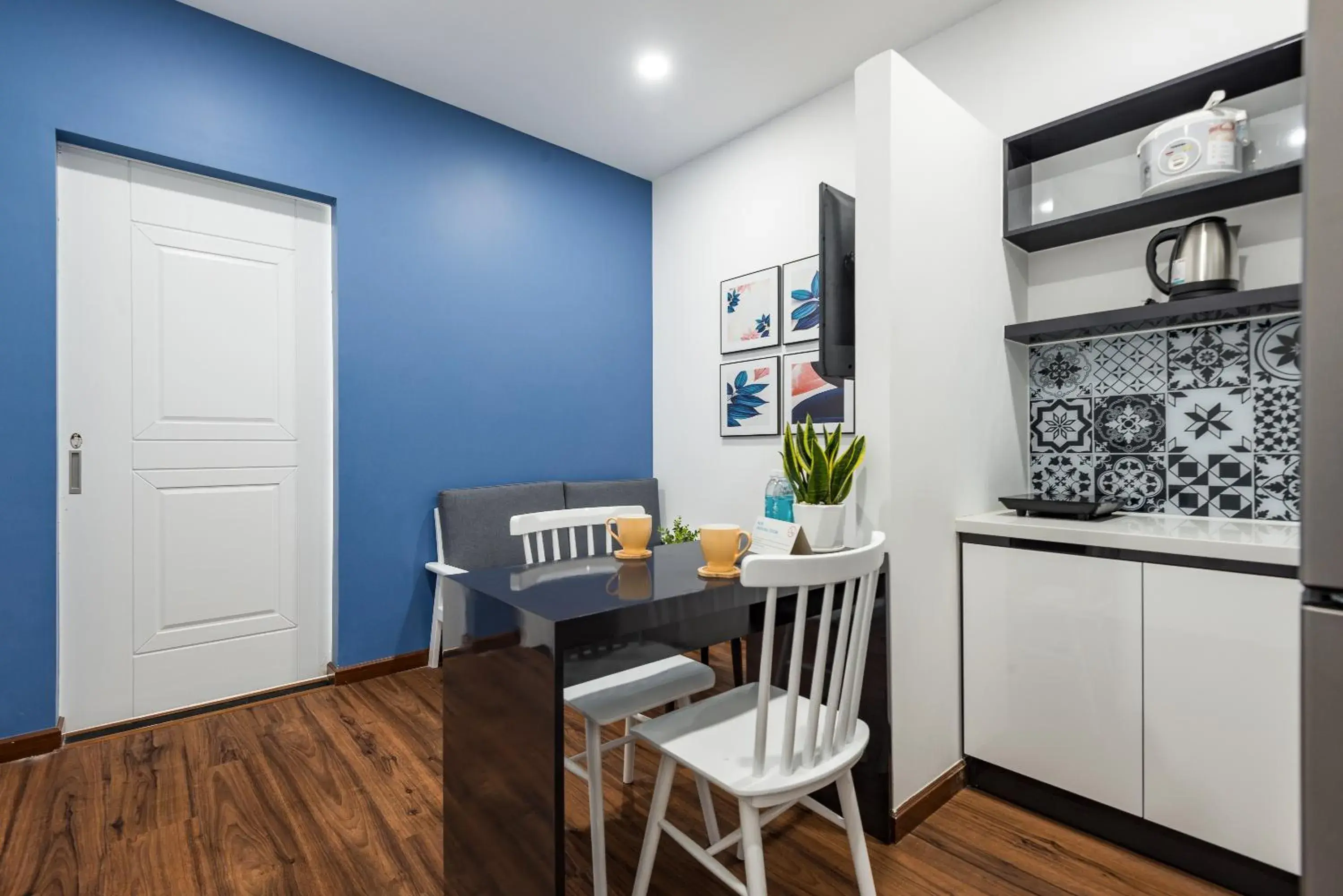 Two-Bedroom Apartment in Cozrum Homes The Gallery Residence Two-Bedroom Apartment in Cozrum Homes The Gallery Residence