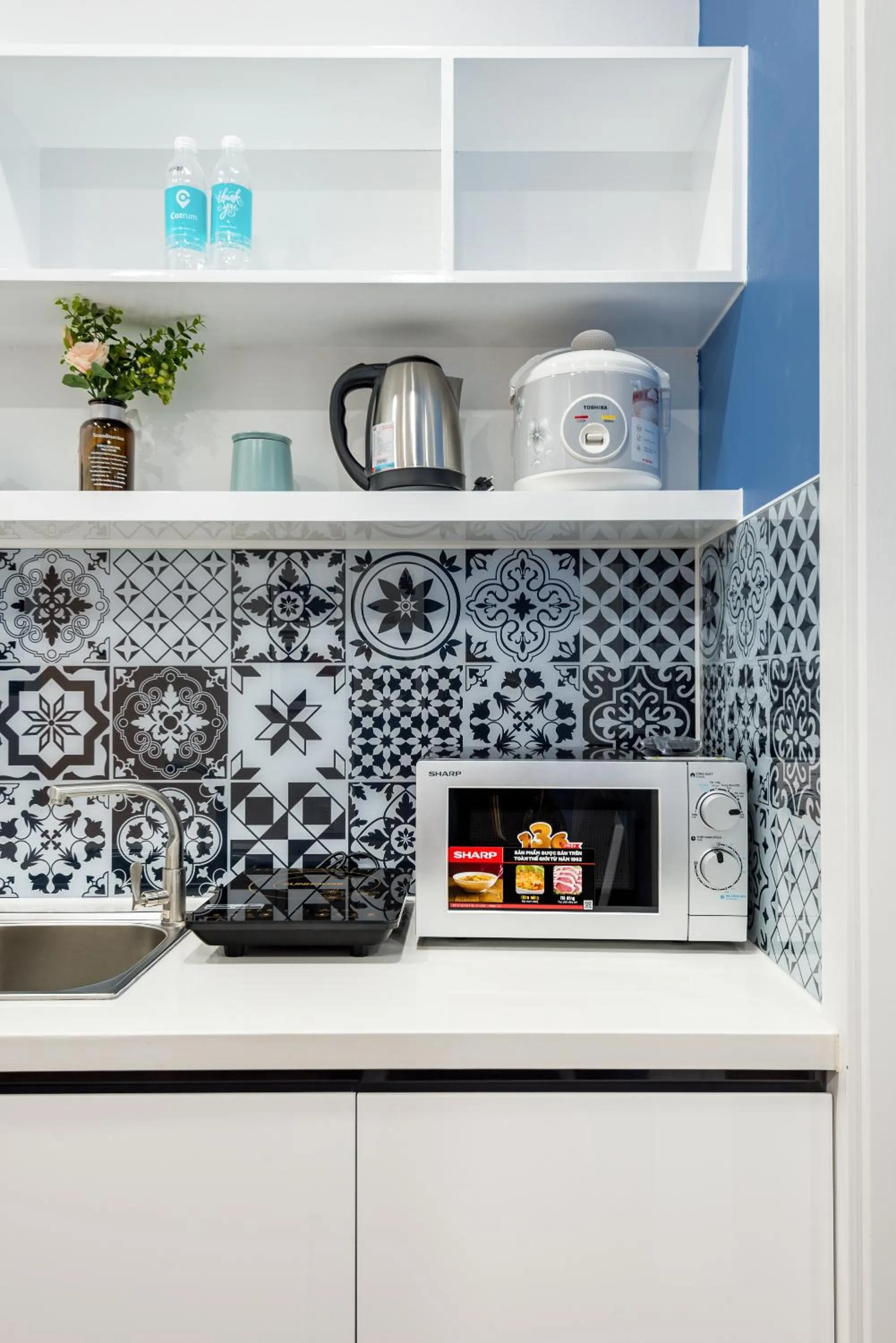 Kitchen or kitchenette in Cozrum Homes The Gallery Residence