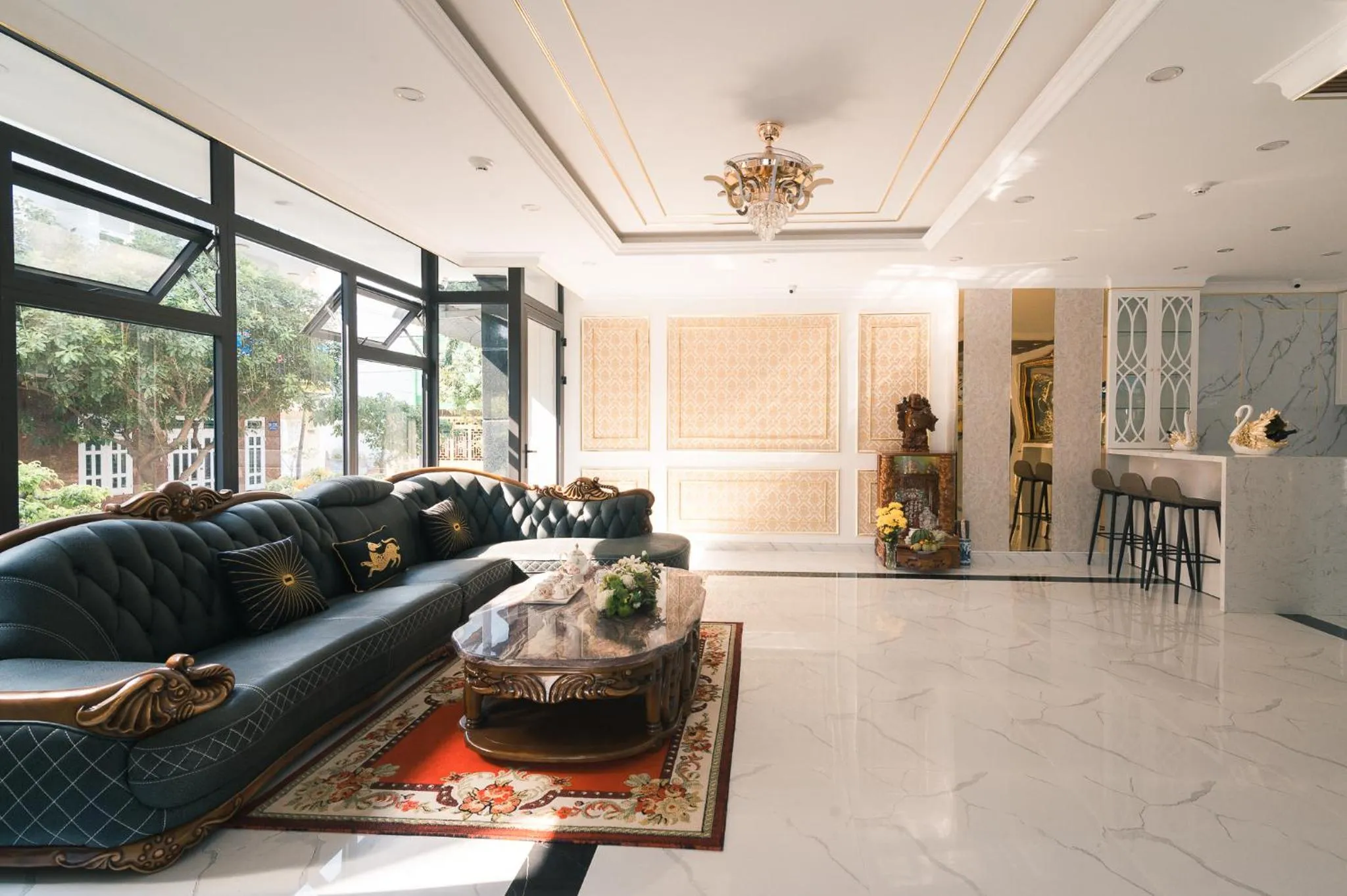 Lobby or reception in Lam Kiều Hotel