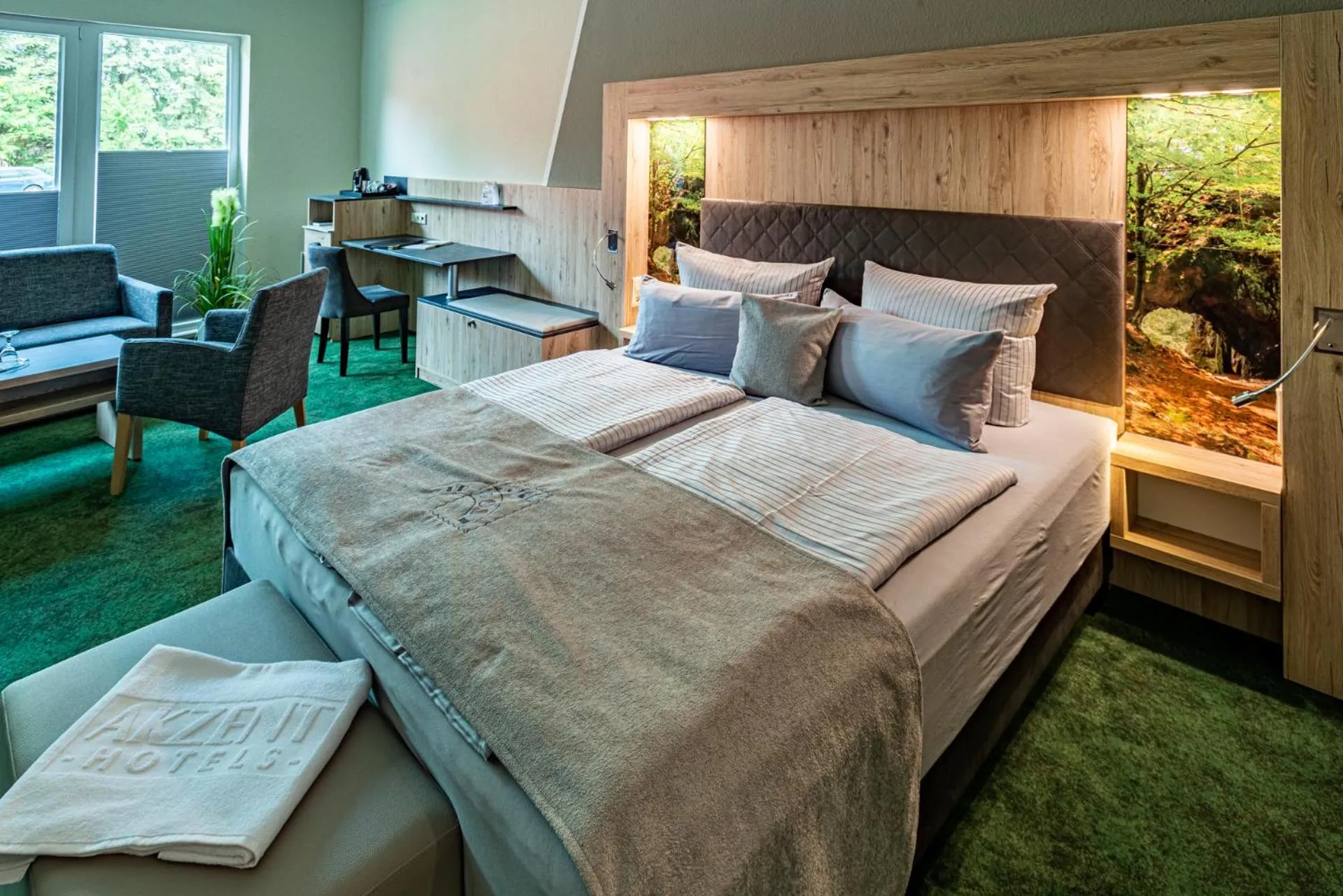 Bed in AKZENT Hotel Zur Post