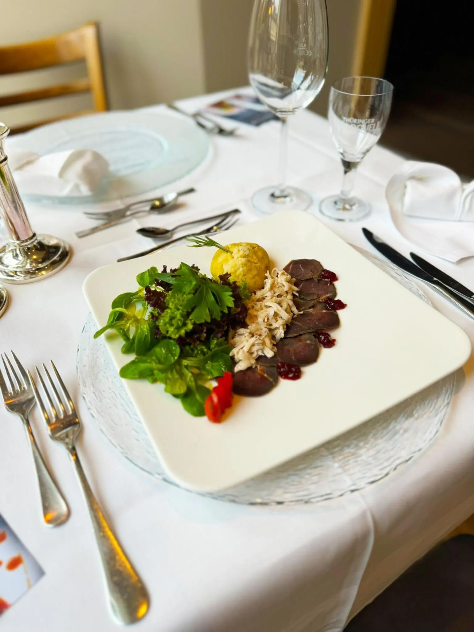 Restaurant/places to eat in AKZENT Hotel Zur Post