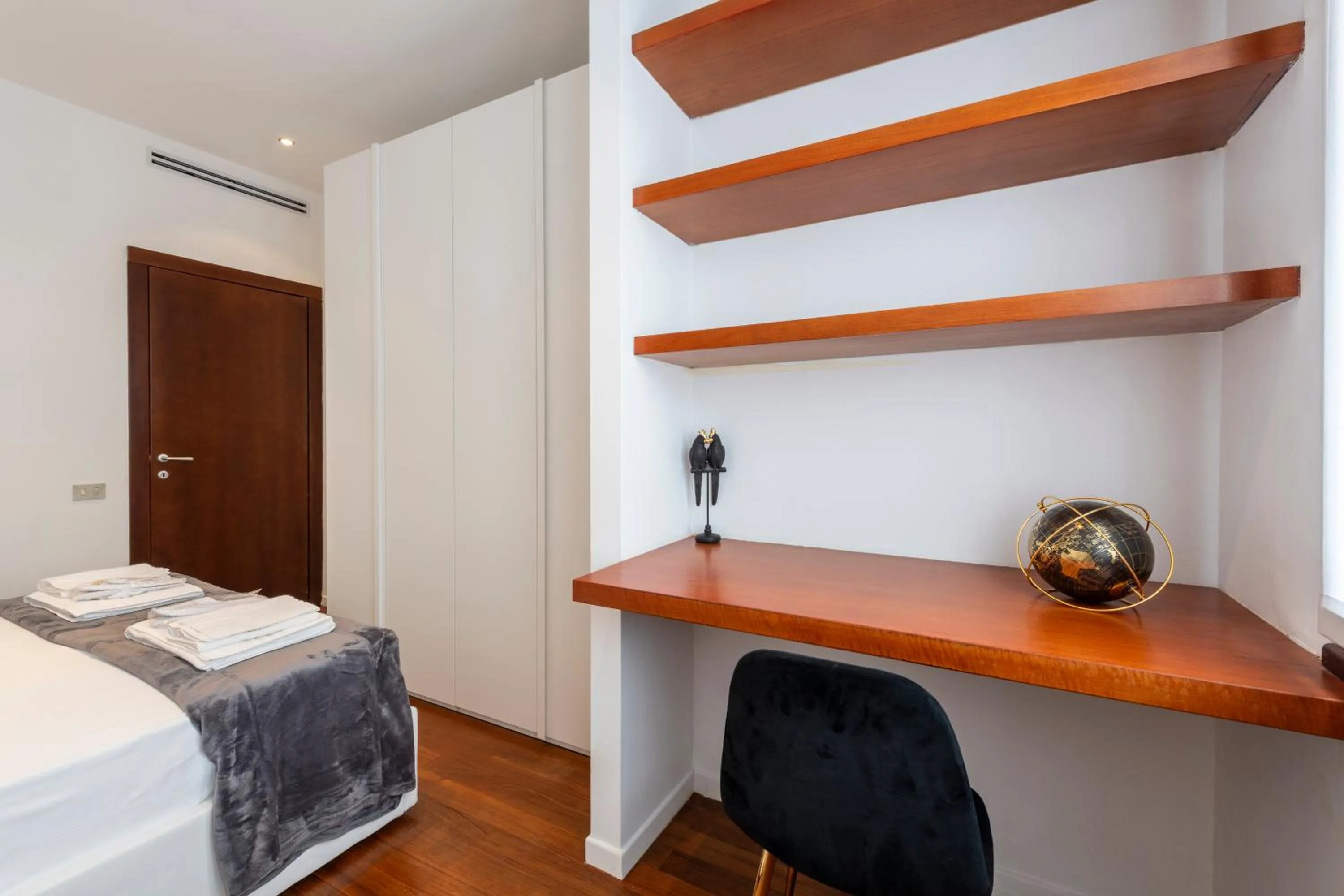 Bed in MILAN ROYAL SUITES LUXURY P.ZZA DELLA REPUBBLICA