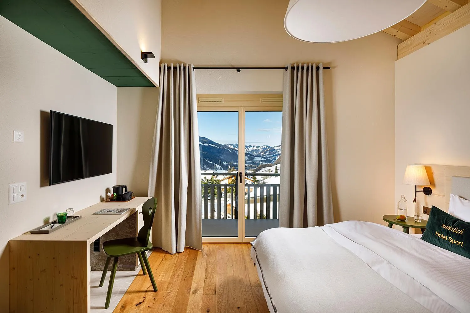 Bedroom, Bed in Hotel Sport Klosters
