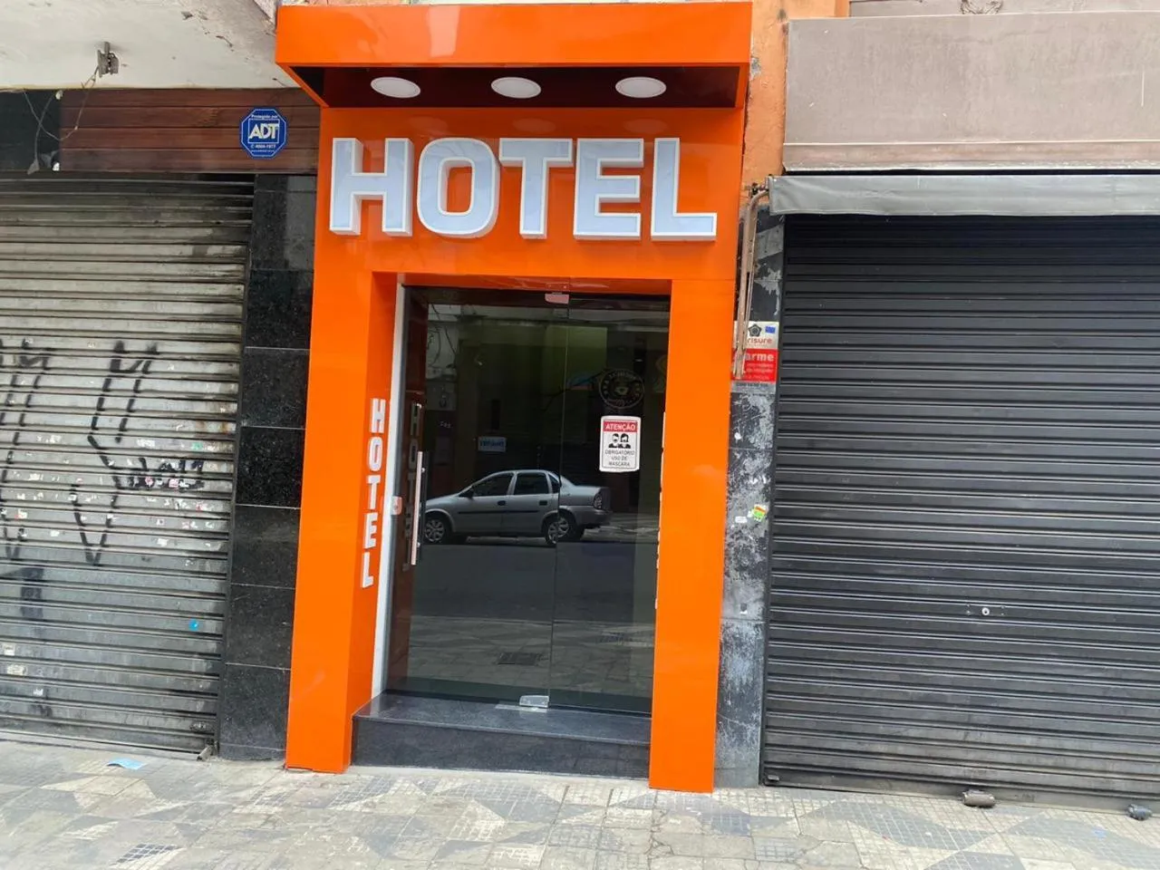 Facade/entrance in Hotel Quintino