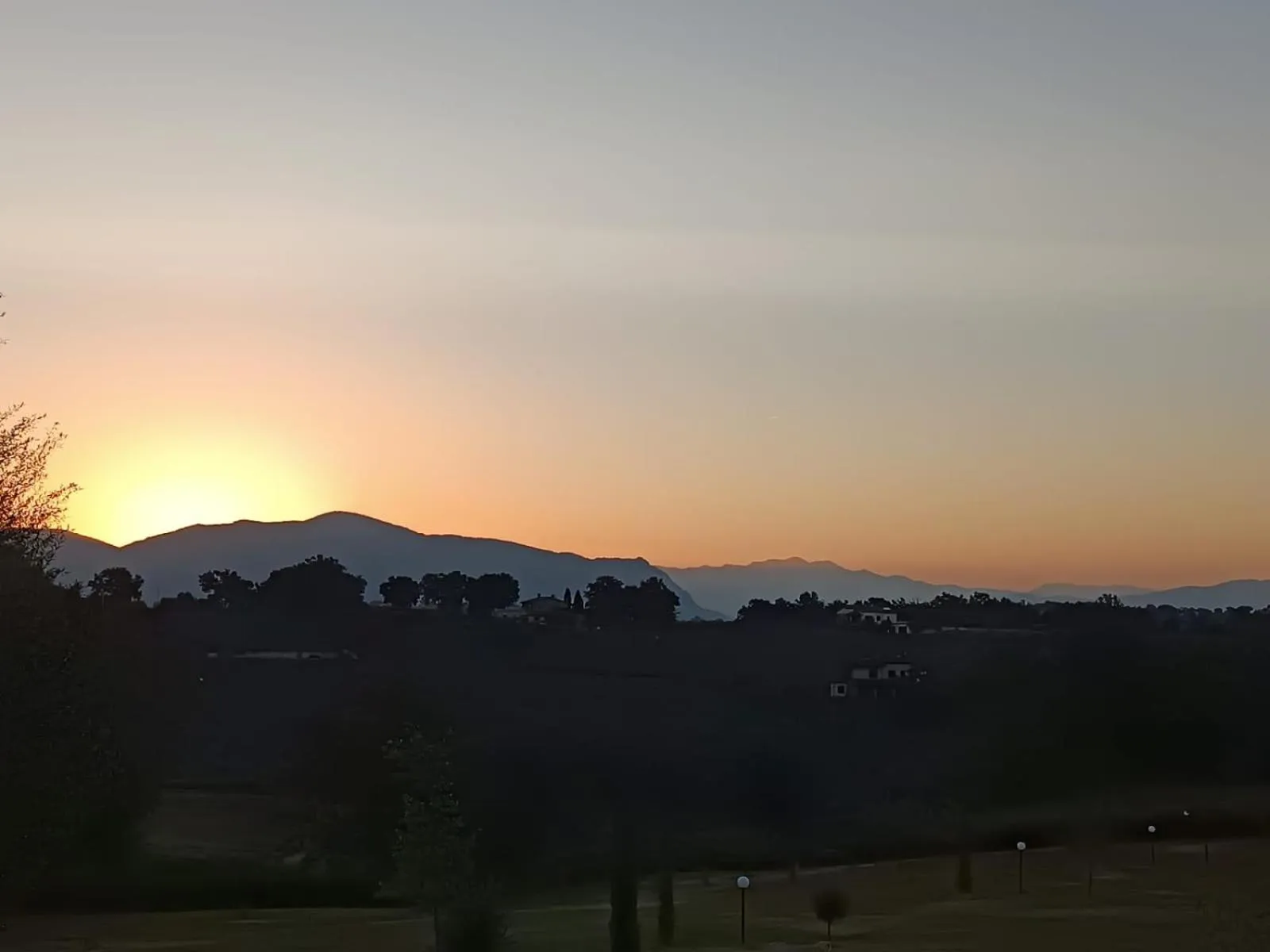 Sunrise in Dolce Farnetta en-Suite Spa & Yoga