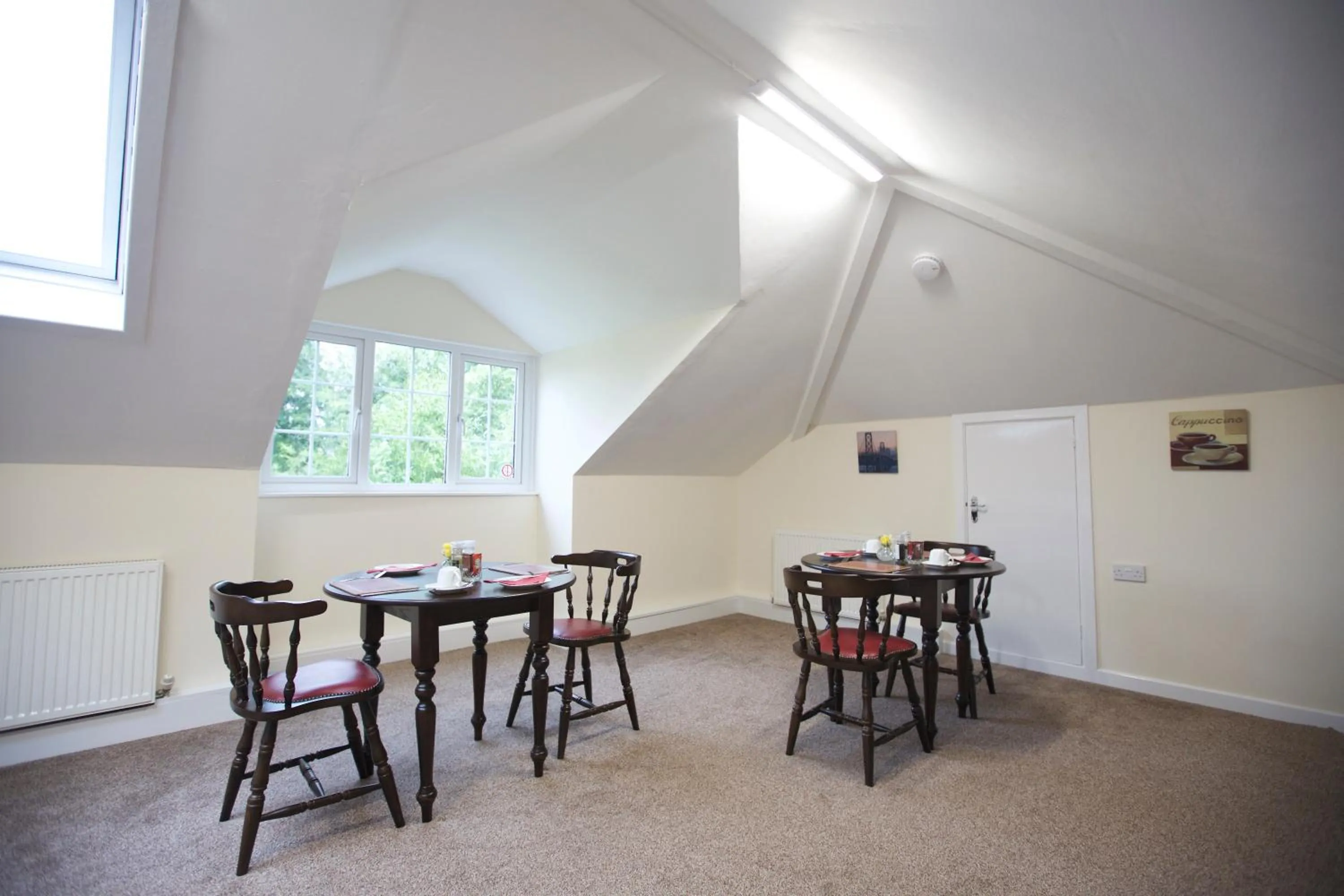 Restaurant/places to eat in Trelaske Manor Cottage