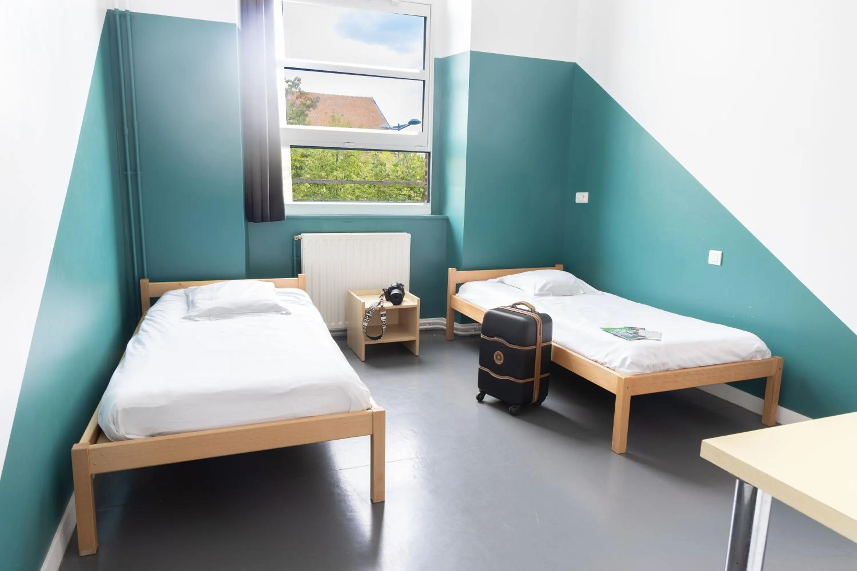 Bedroom, Bed in Auberge de Jeunesse HI Amiens