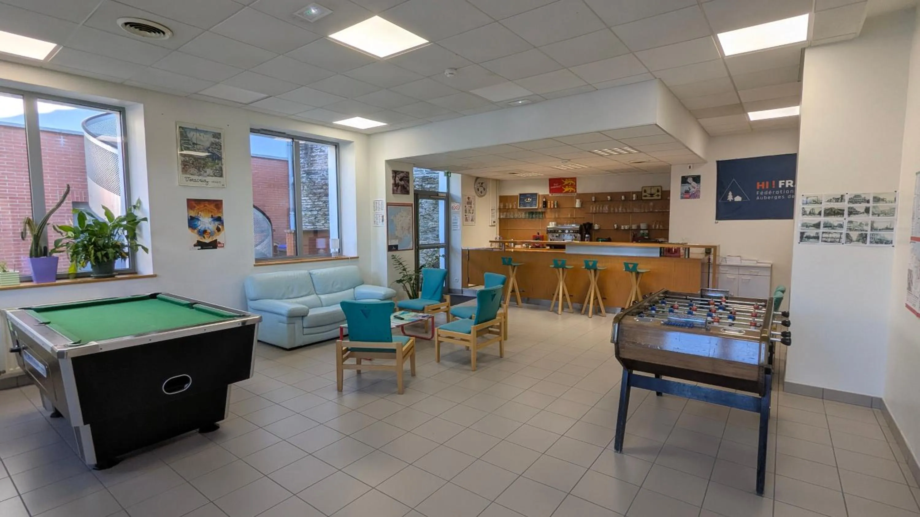 Game Room in Auberge de Jeunesse HI Cherbourg