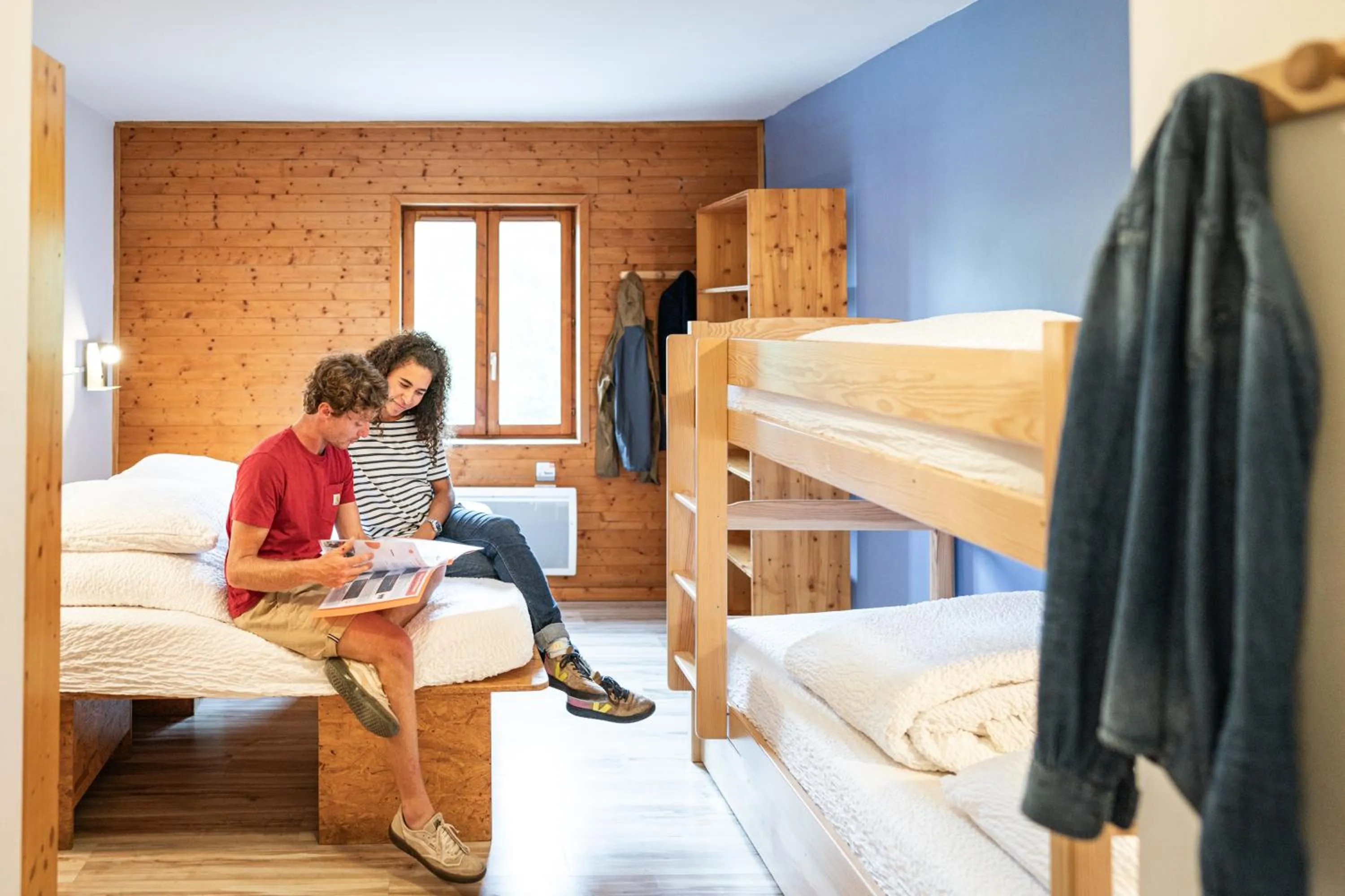 Bedroom, Bed in Auberge de Jeunesse HI La Clusaz