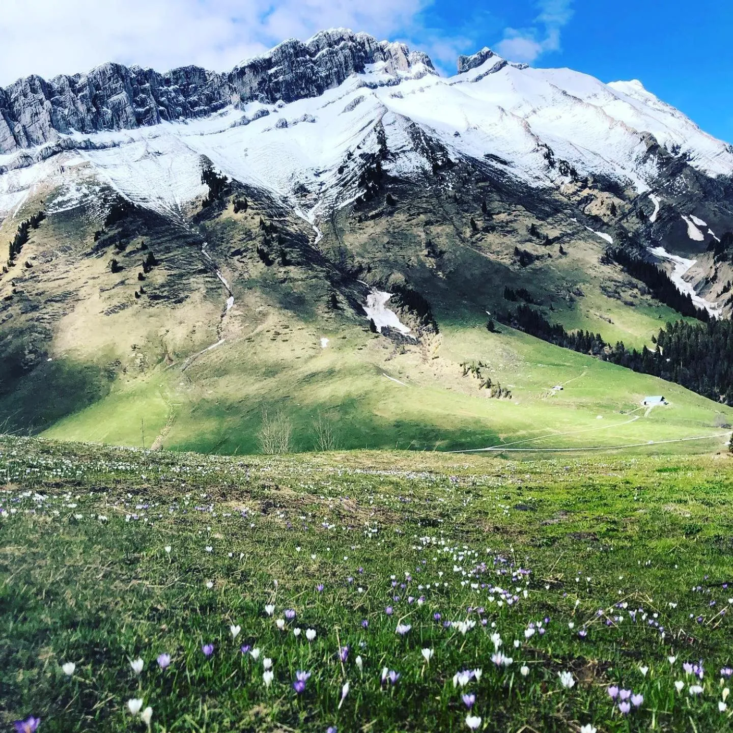 Nearby landmark in Auberge de Jeunesse HI La Clusaz