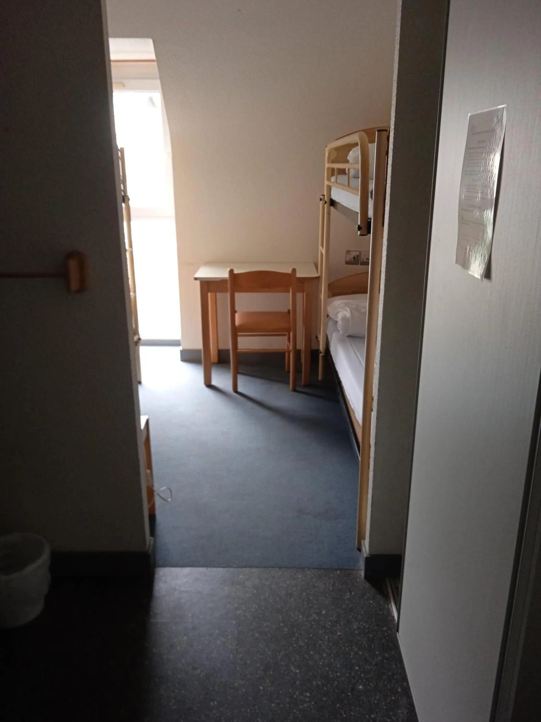 bunk bed, Bed in Auberge de Jeunesse HI Pontivy