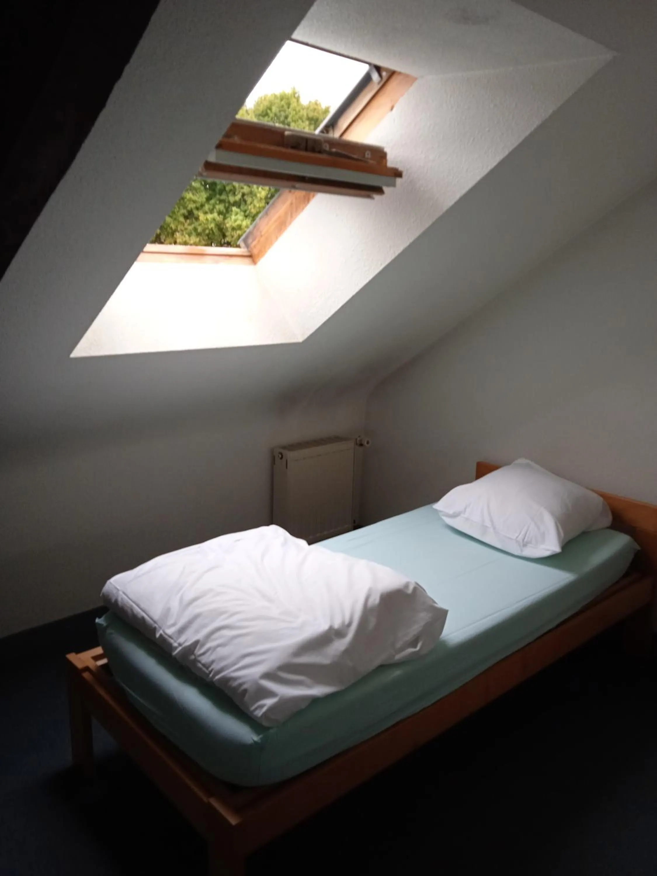 Bed in Auberge de Jeunesse HI Pontivy