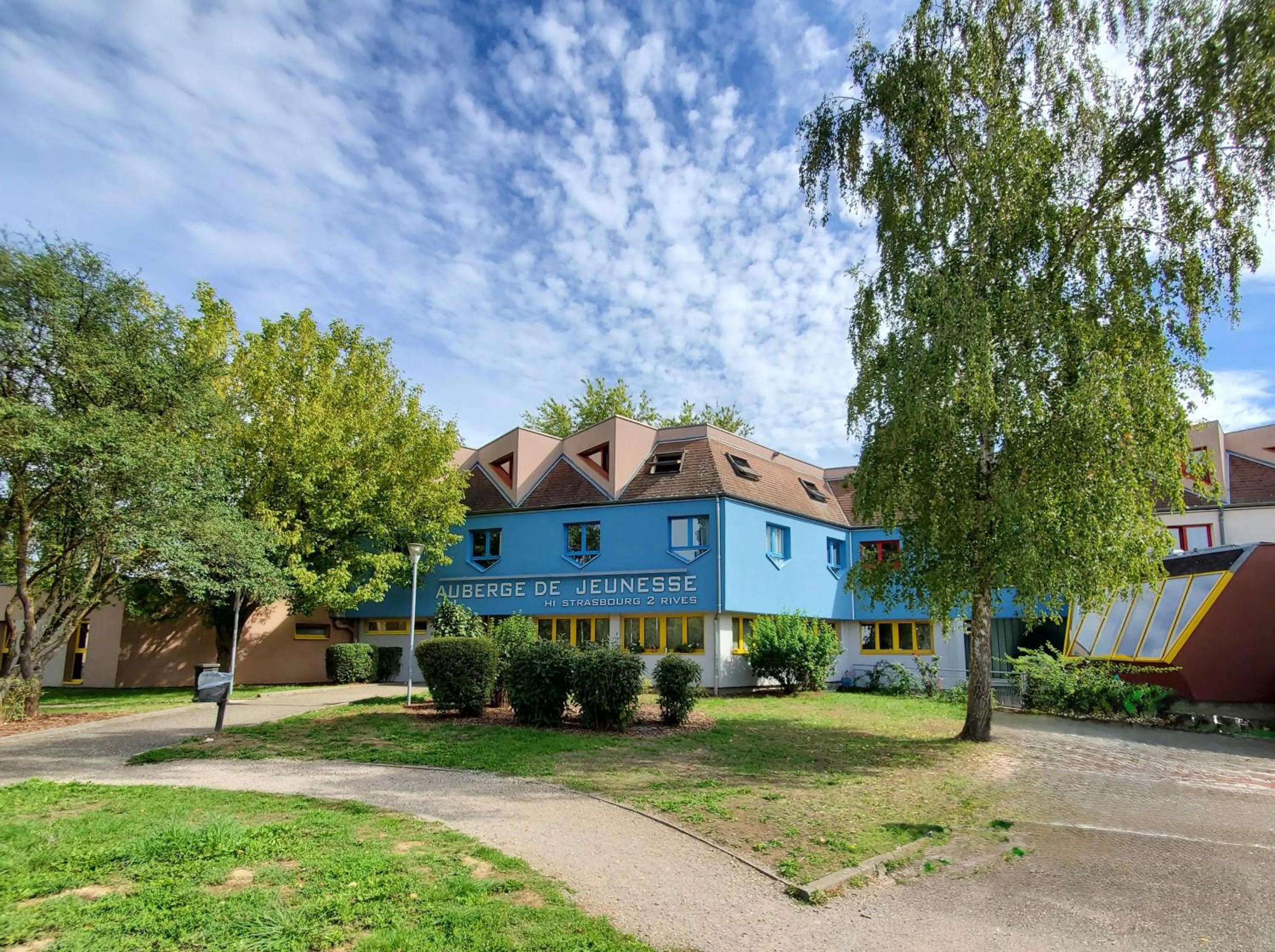 Property building in Auberge de Jeunesse HI Strasbourg 2 Rives