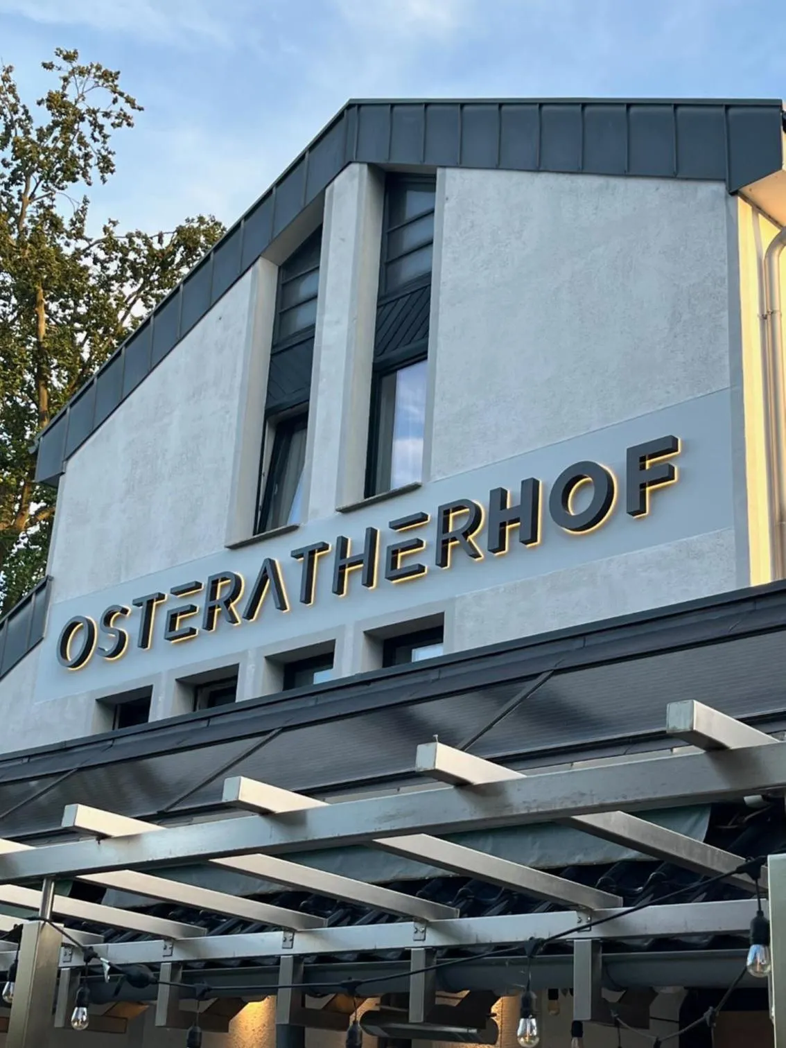 Logo/Certificate/Sign in Hotel-Restaurant Osterather Hof