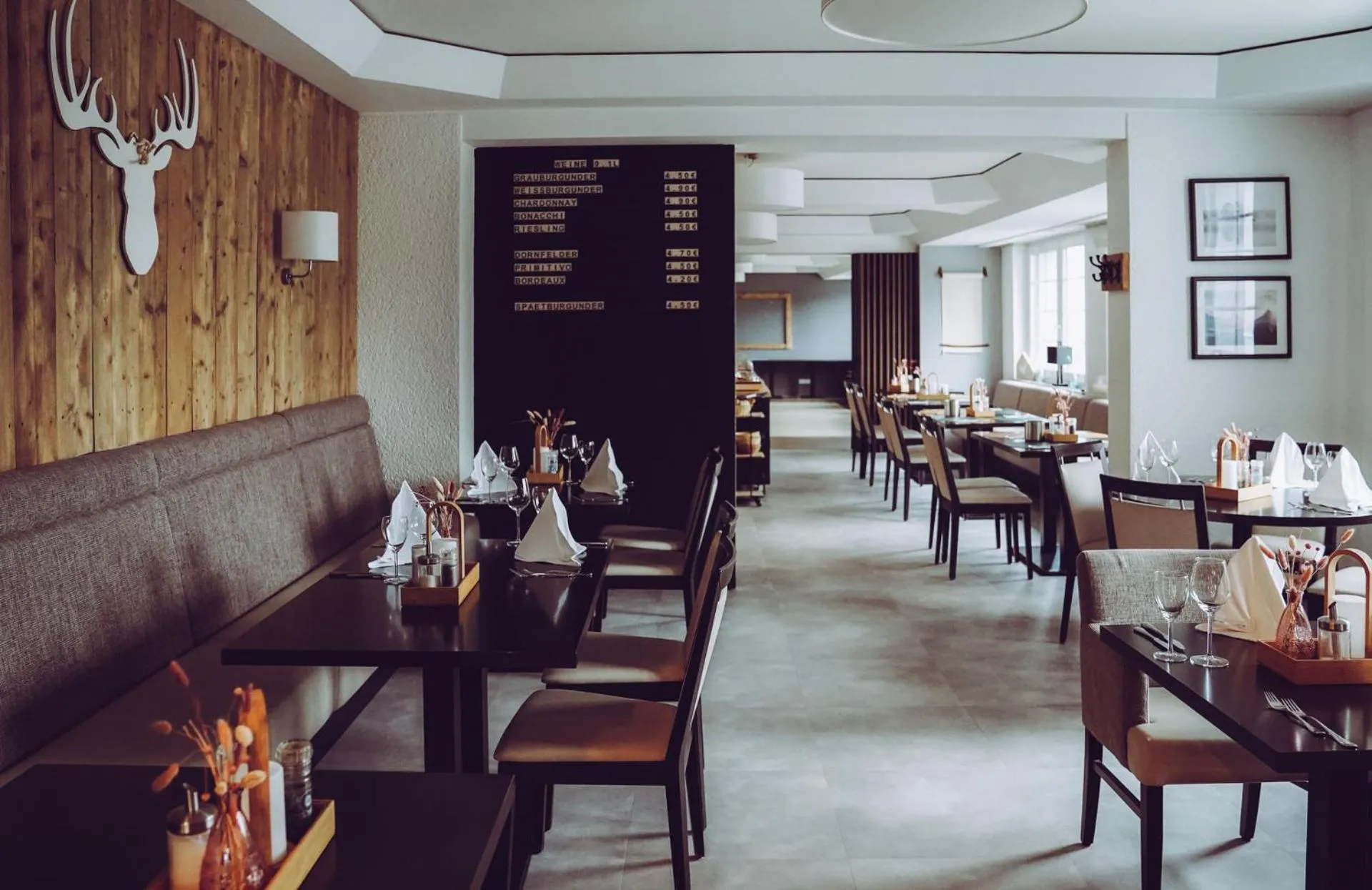 Restaurant/places to eat in Hotel-Restaurant Osterather Hof