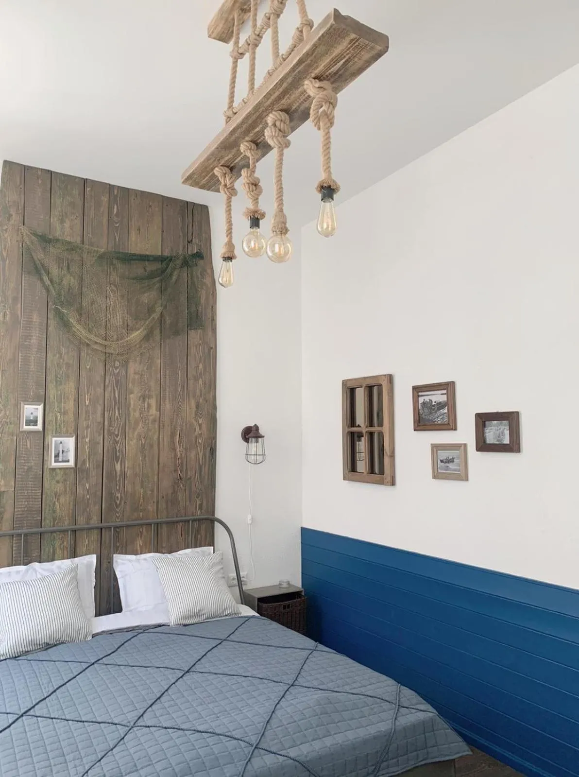 Bed in DABA Mini Hotel