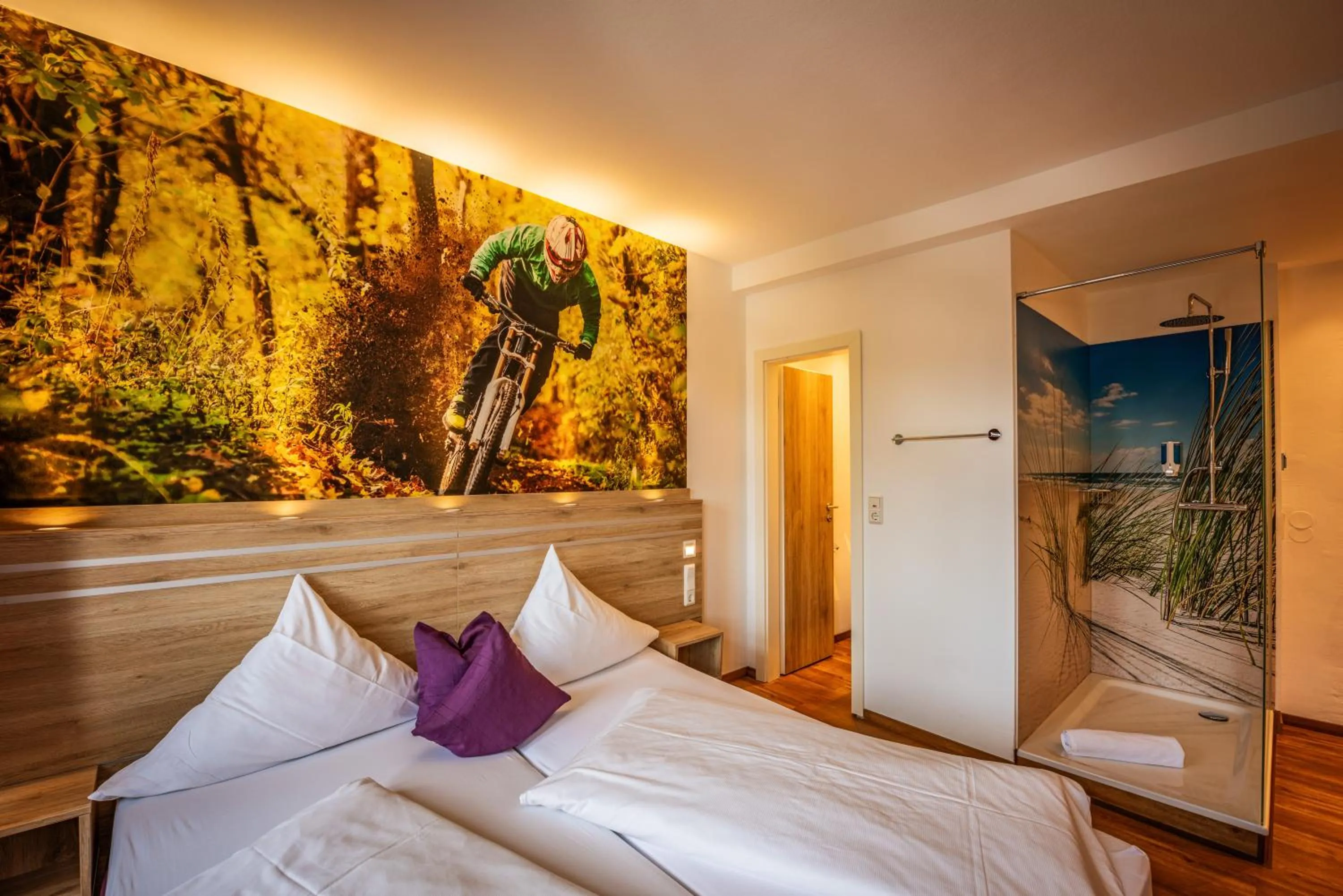 Photo of the whole room, Bed in Hotel Die Tanne