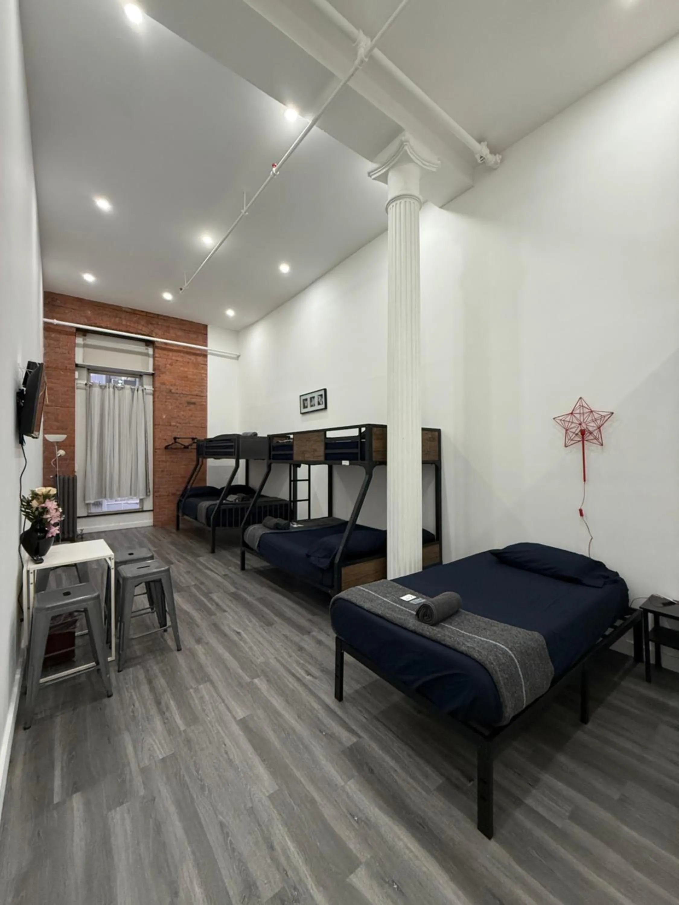 Bed in 31 Street Broadway Hotel