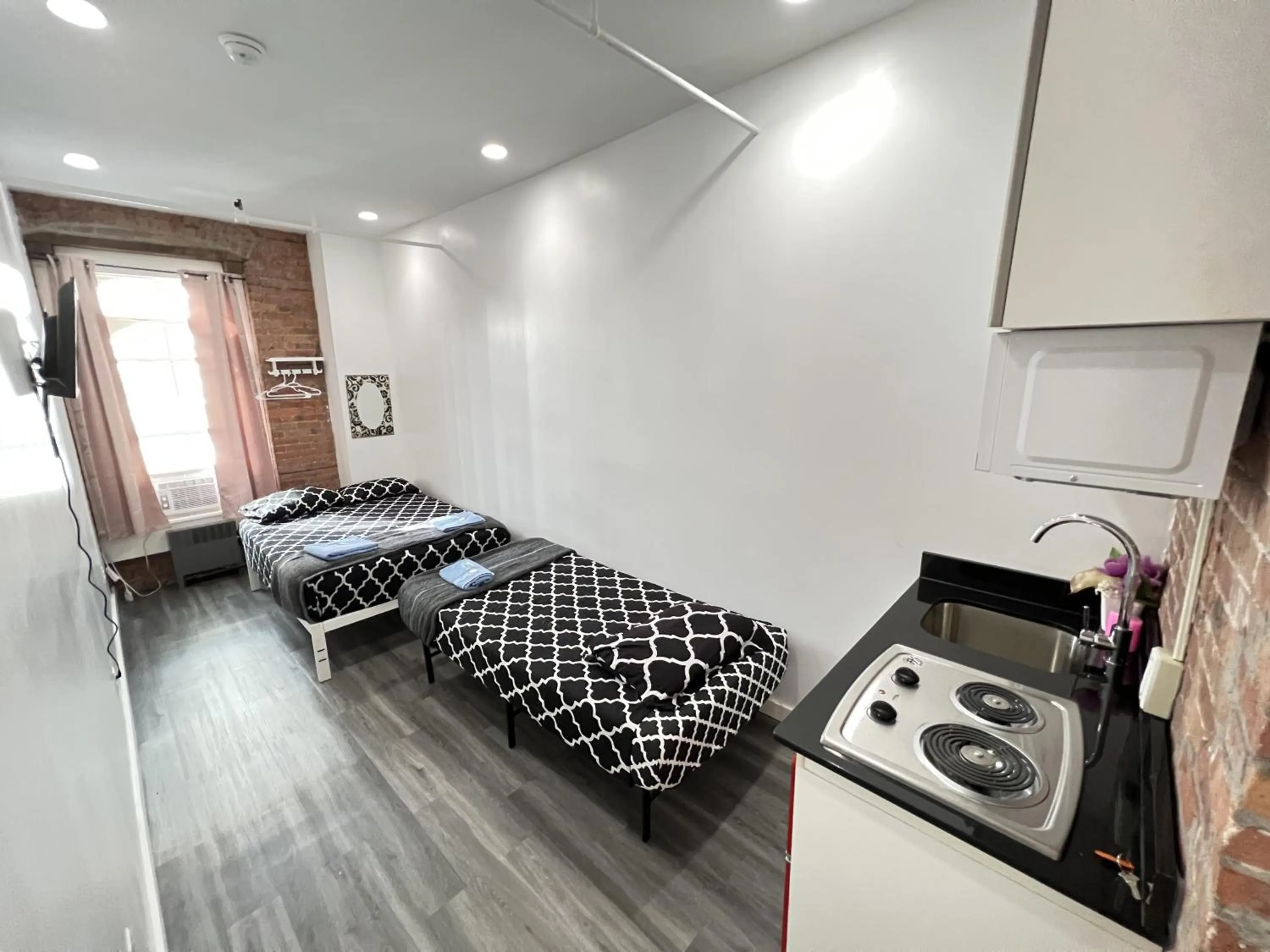 Bed in 31 Street Broadway Hotel