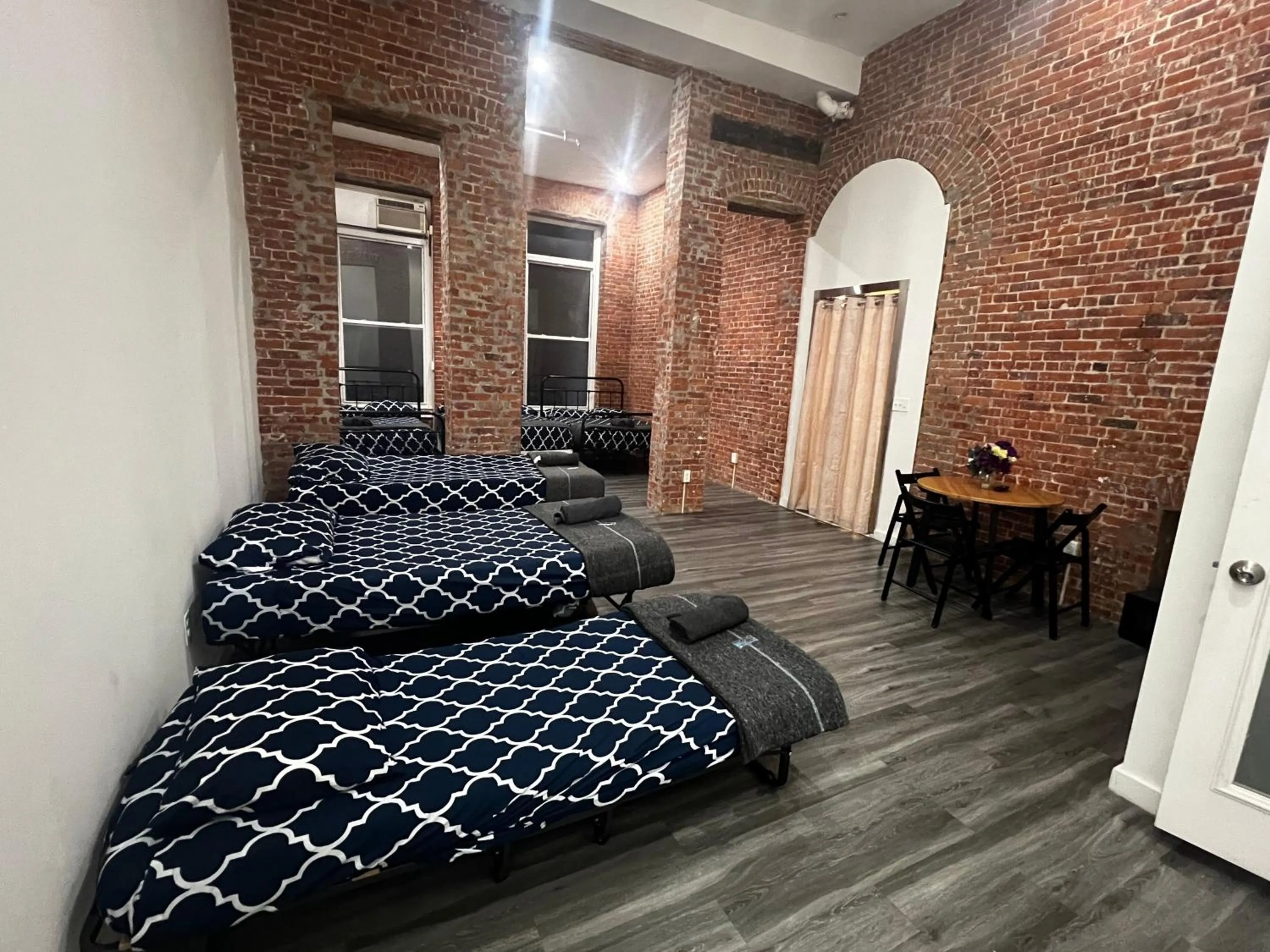 Bed in 31 Street Broadway Hotel