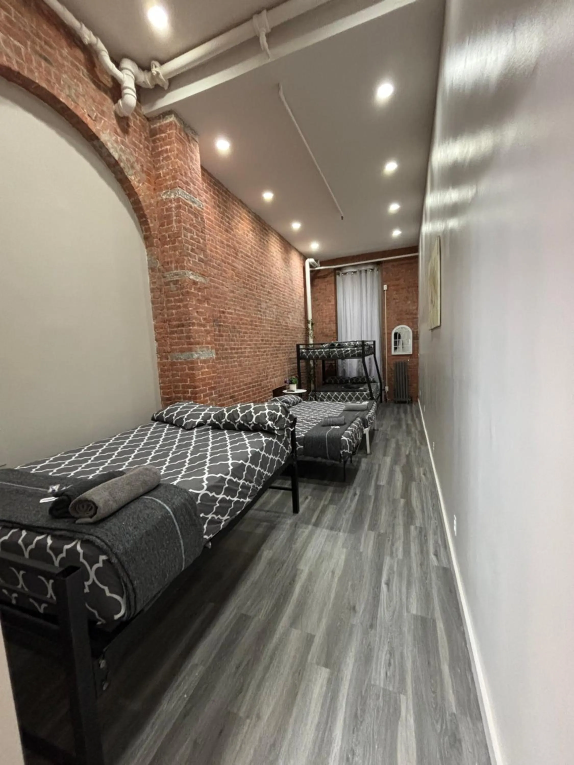 Bed in 31 Street Broadway Hotel