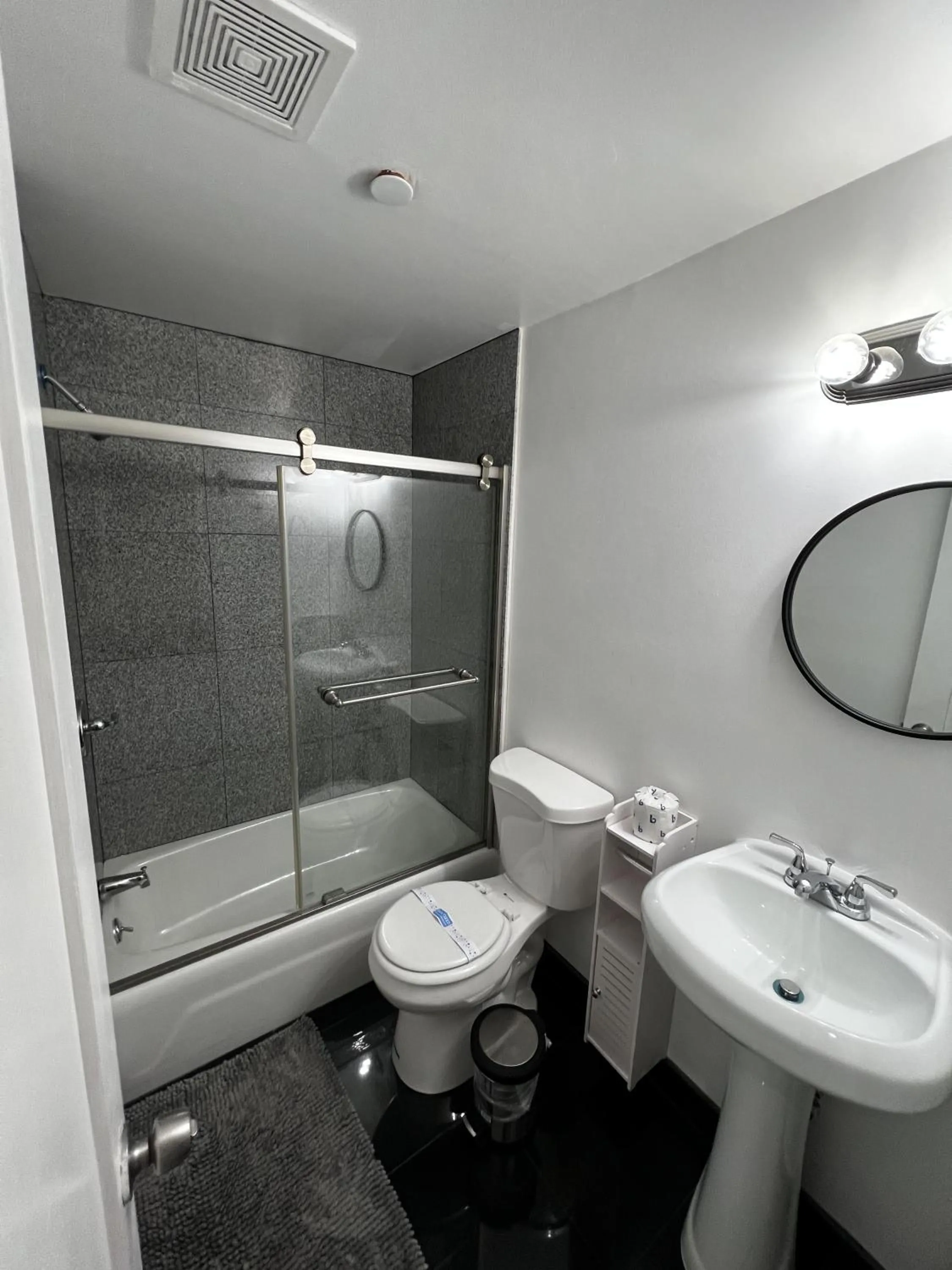 31 Street Broadway Hotel