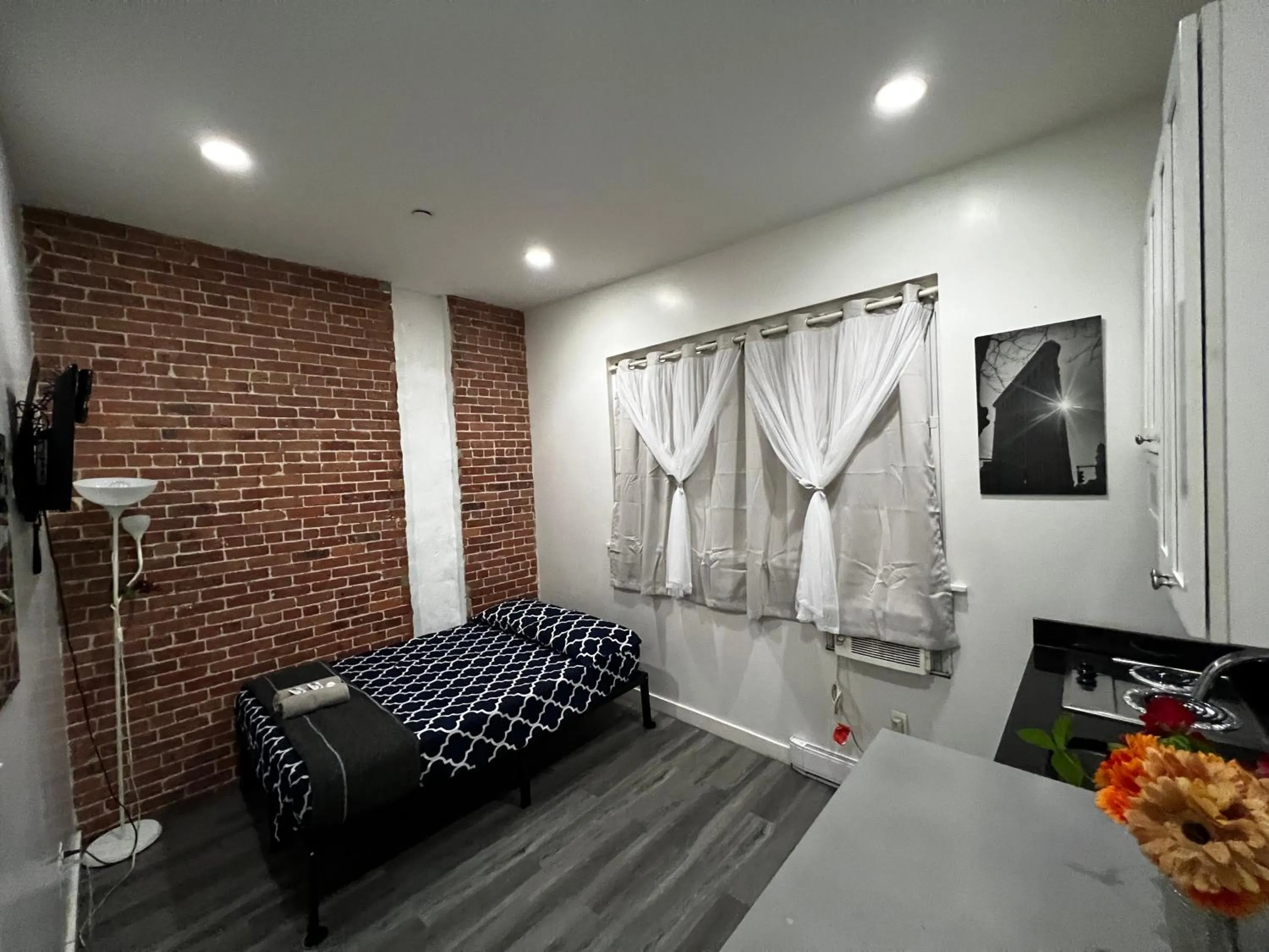 Bed in 31 Street Broadway Hotel