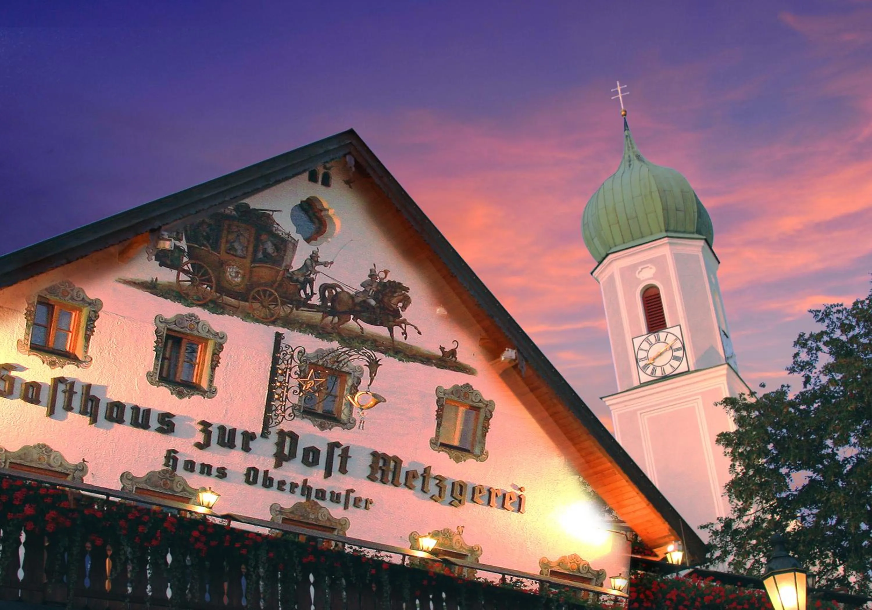 Facade/entrance in Metzgerei Gasthof Oberhauser - Hotel zur Post