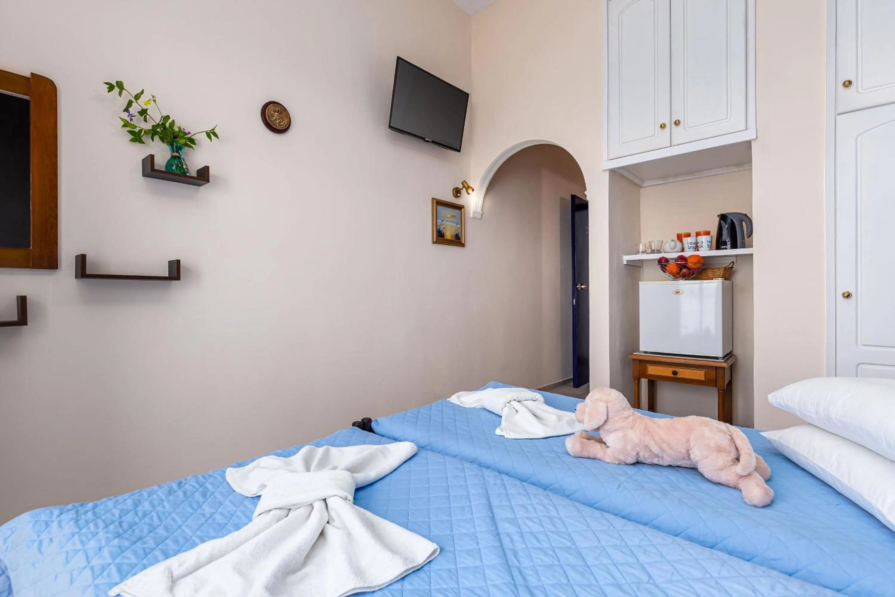 Bed in Riviera Seaside Hotel by Estia