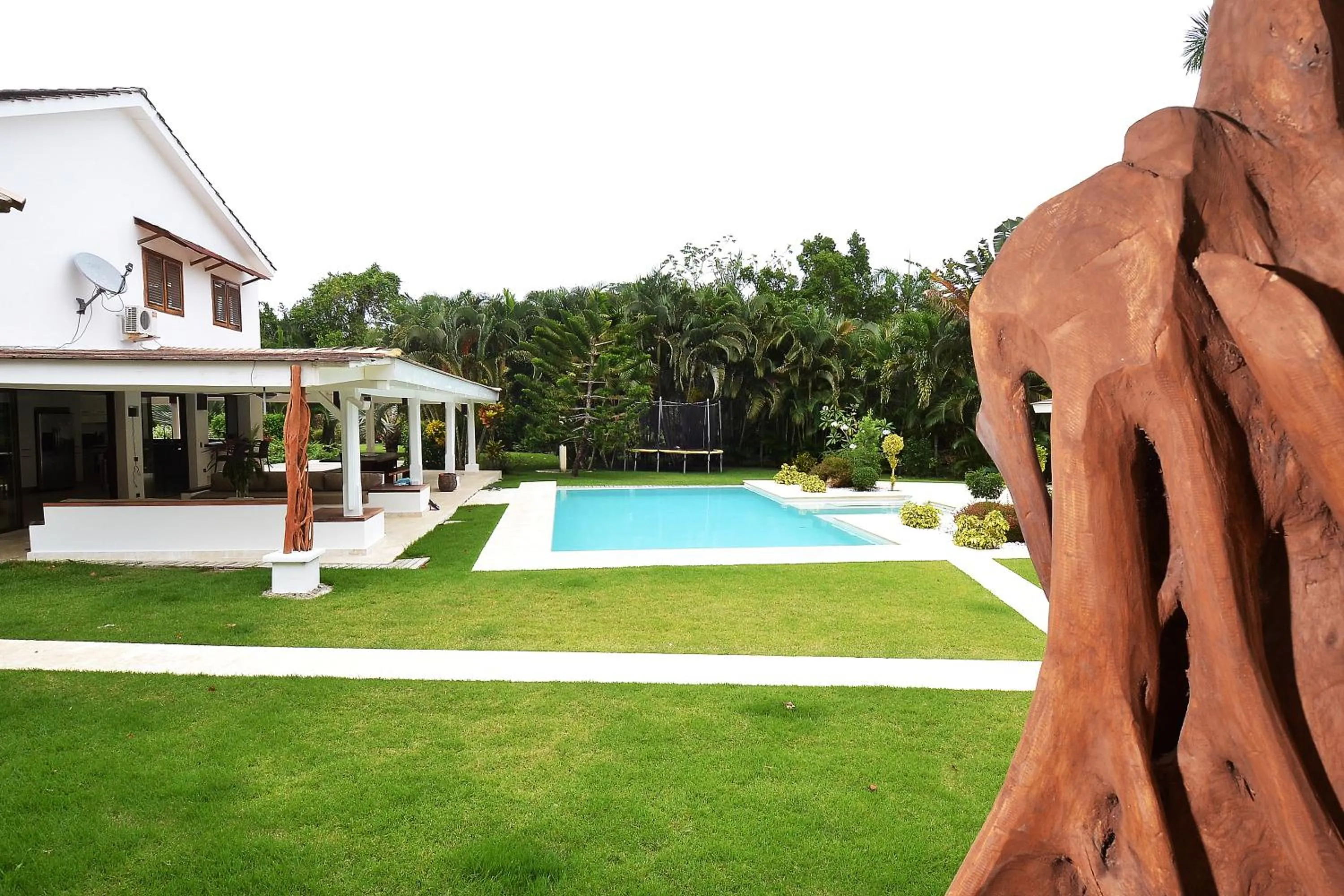 Garden in Las Terrenas Front Beach And Garden Villa with private staff