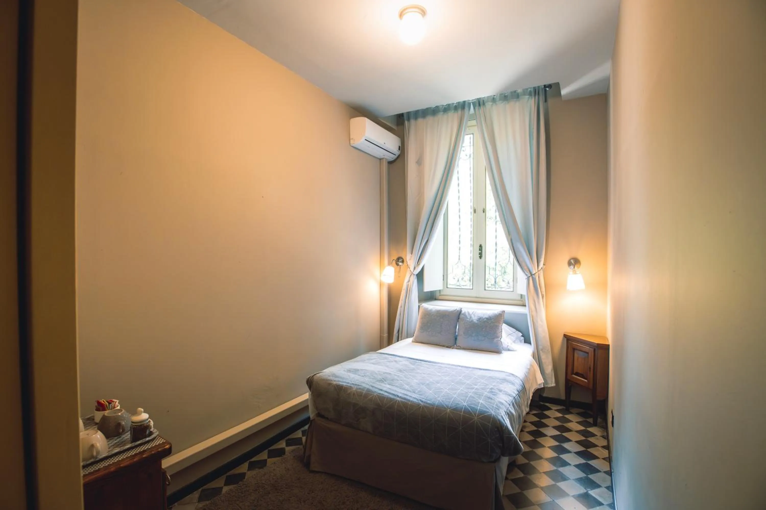 Photo of the whole room, Bed in Villa Mimosa au Lac - Estella Hotels Italia