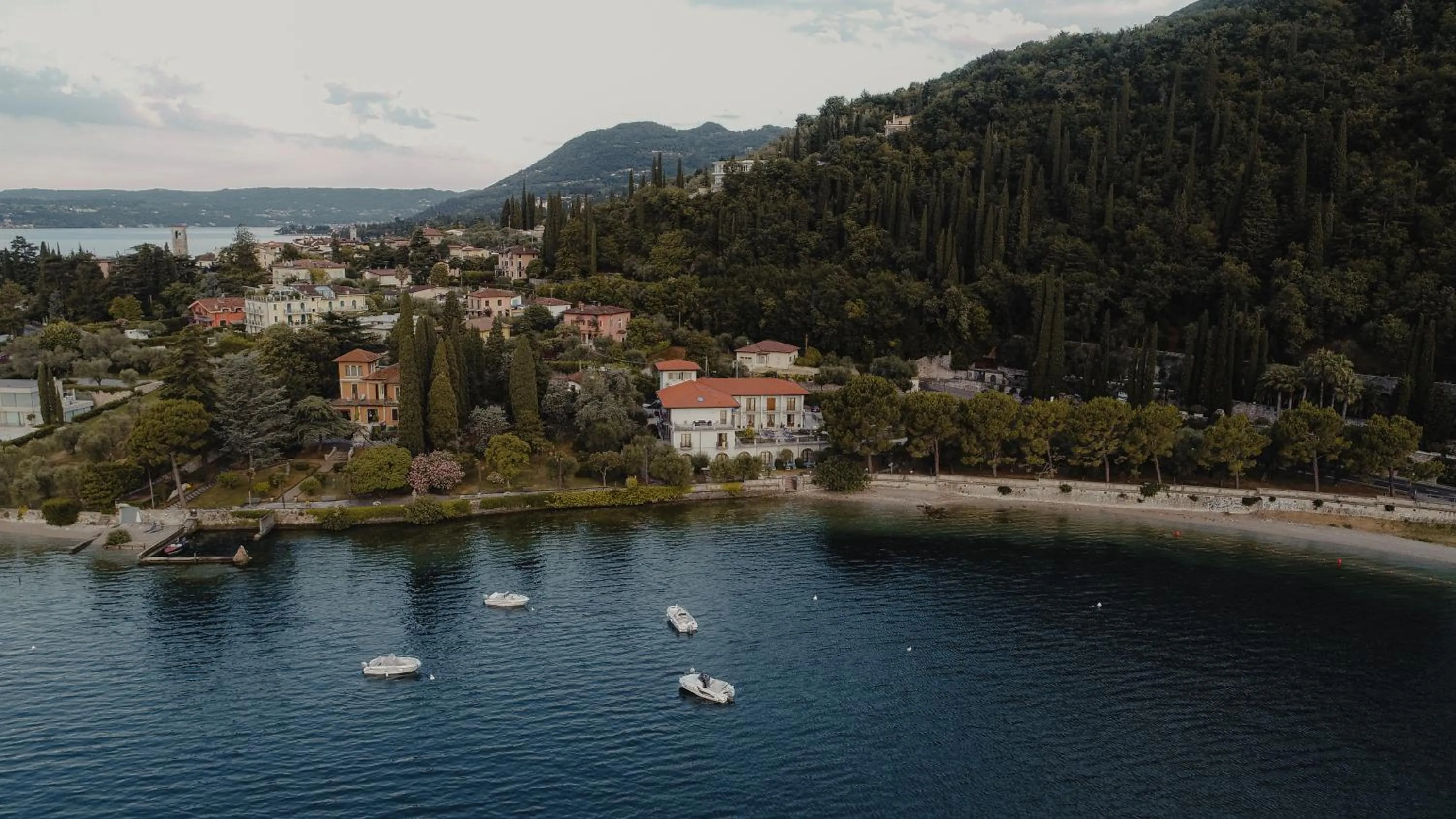 Bird's eye view in Villa Mimosa au Lac - Estella Hotels Italia
