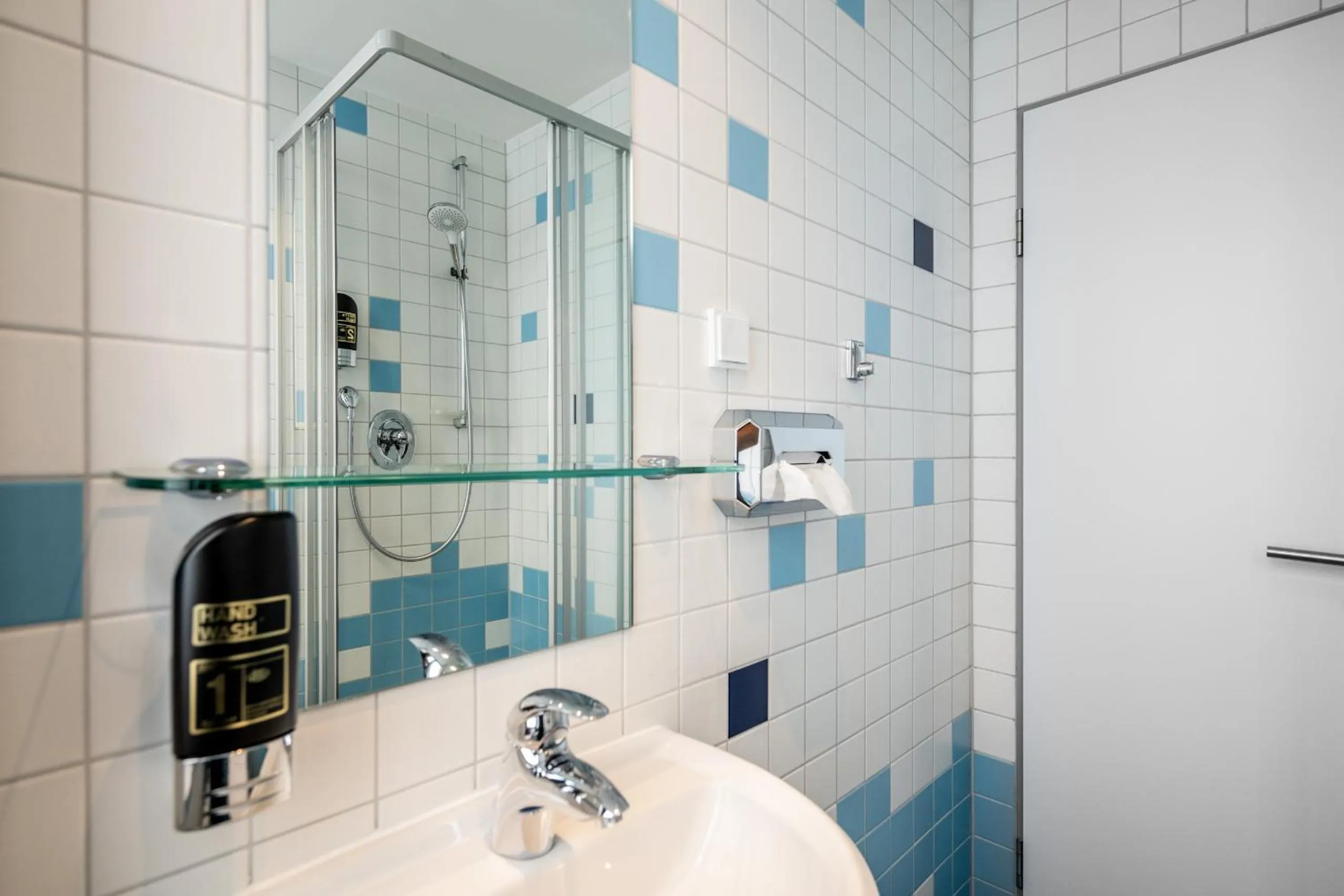 Bathroom in Kassel Ost