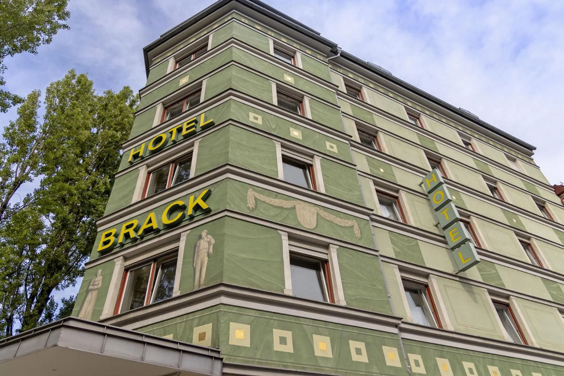 Property building in Hotel Brack