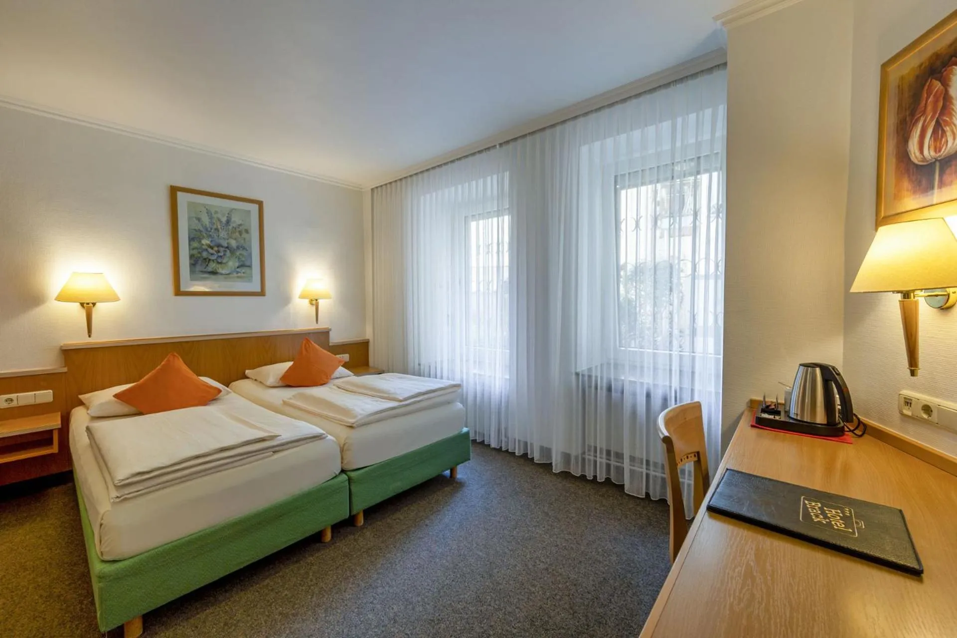 Bedroom, Bed in Hotel Brack