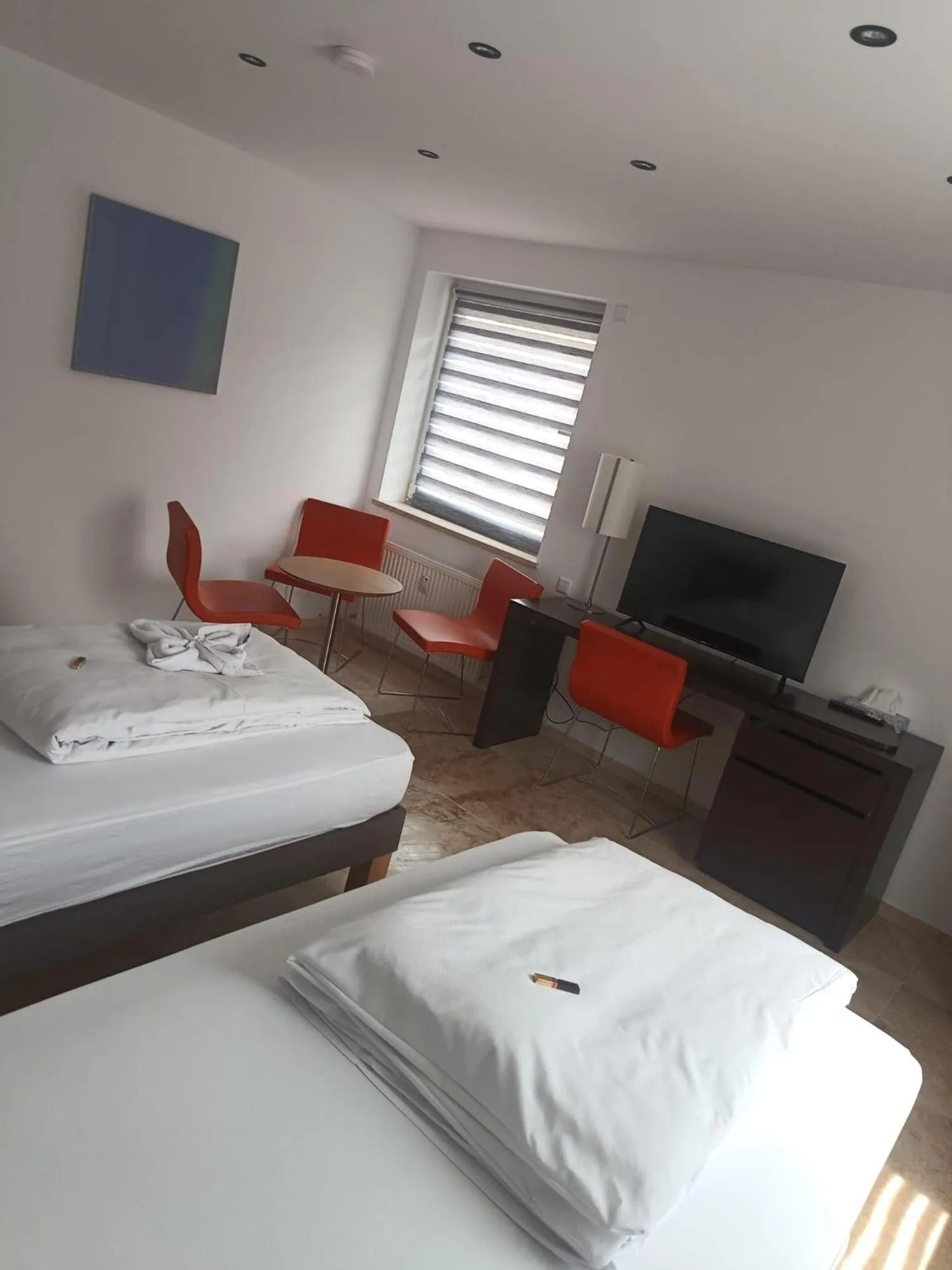 Photo of the whole room, Bed in Maxhotel