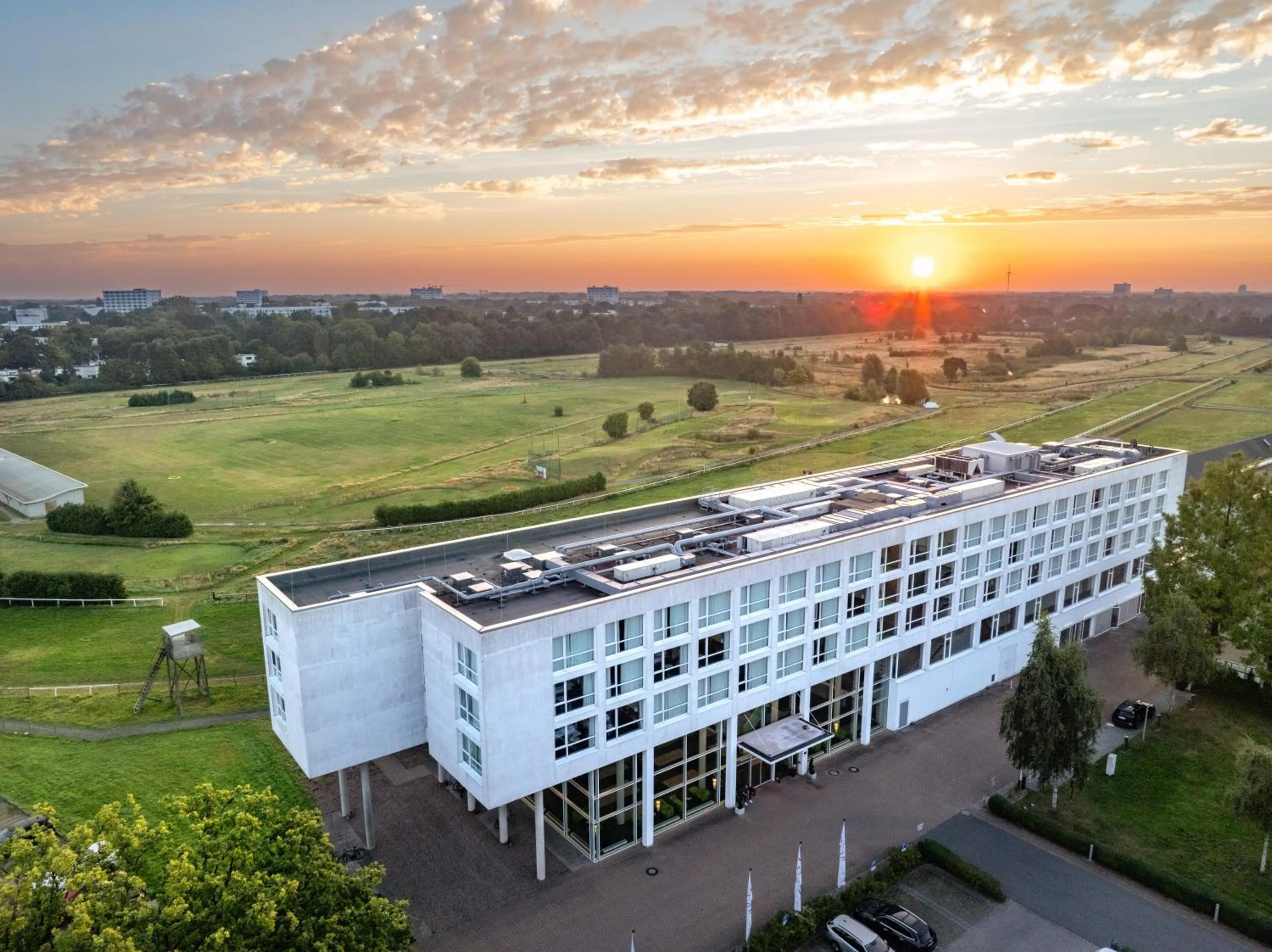 Property building in ATLANTIC Hotel Galopprennbahn