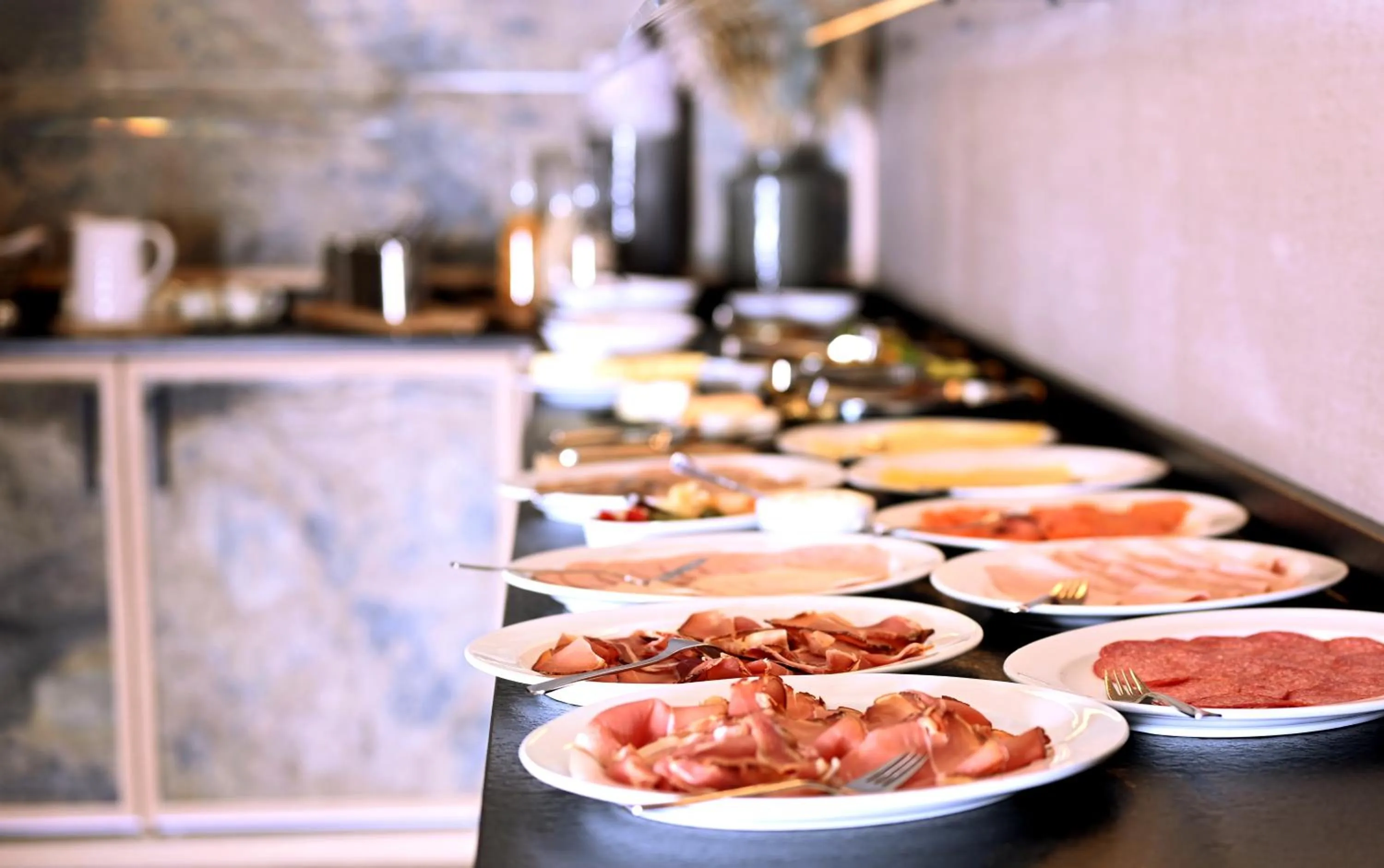 Buffet breakfast in Altes Kurhaus Landhotel