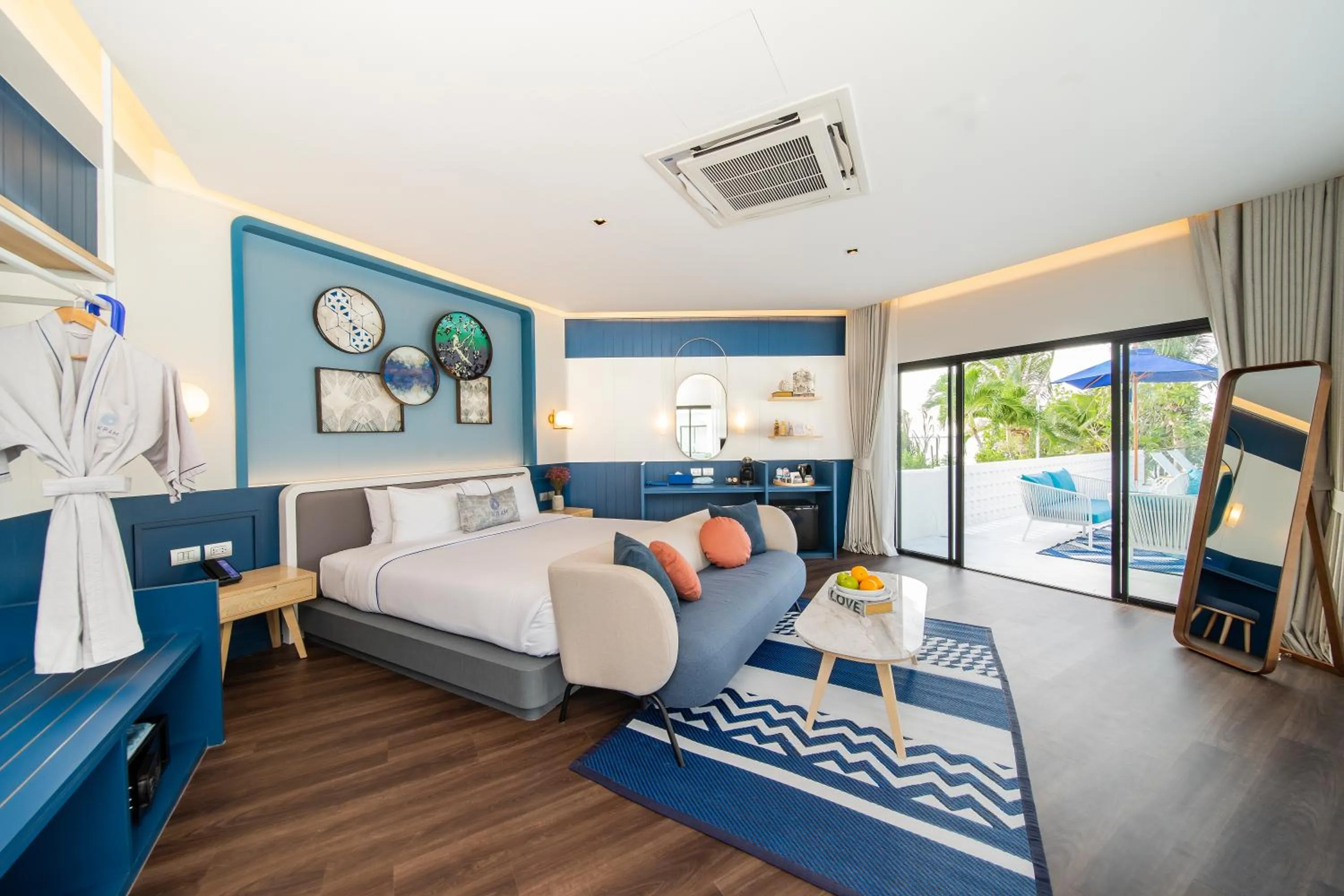 Living room, Bed in Kram Pattaya