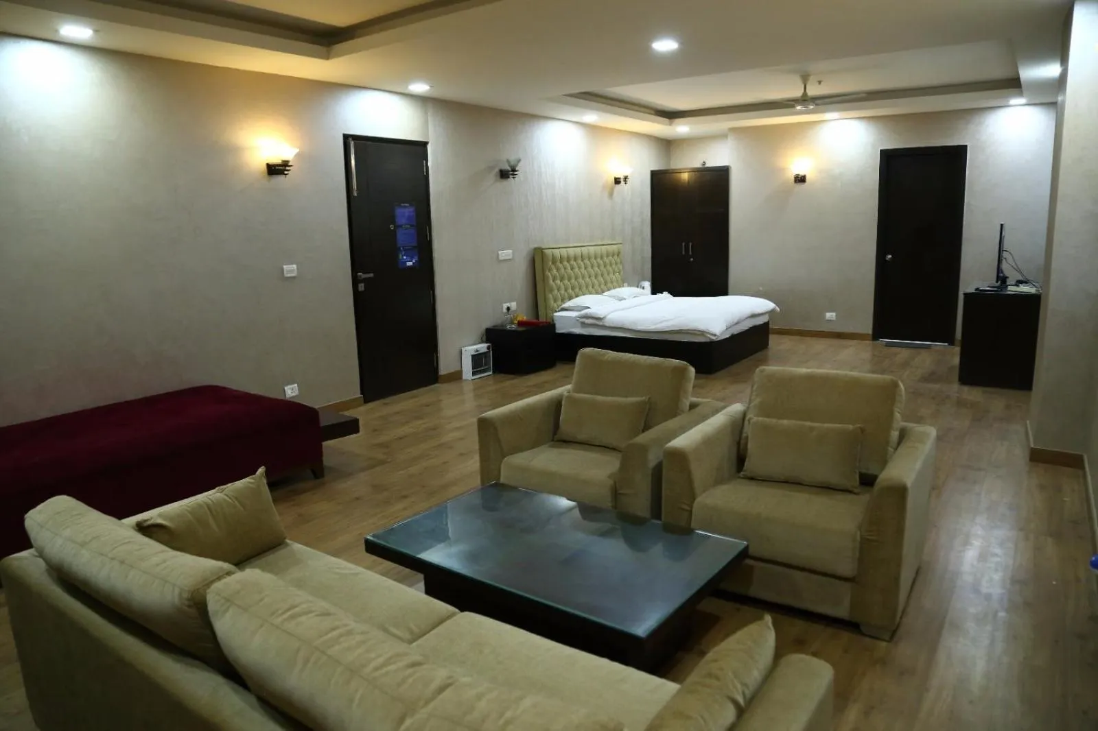 Bed in TDI Club Retreat Kundli